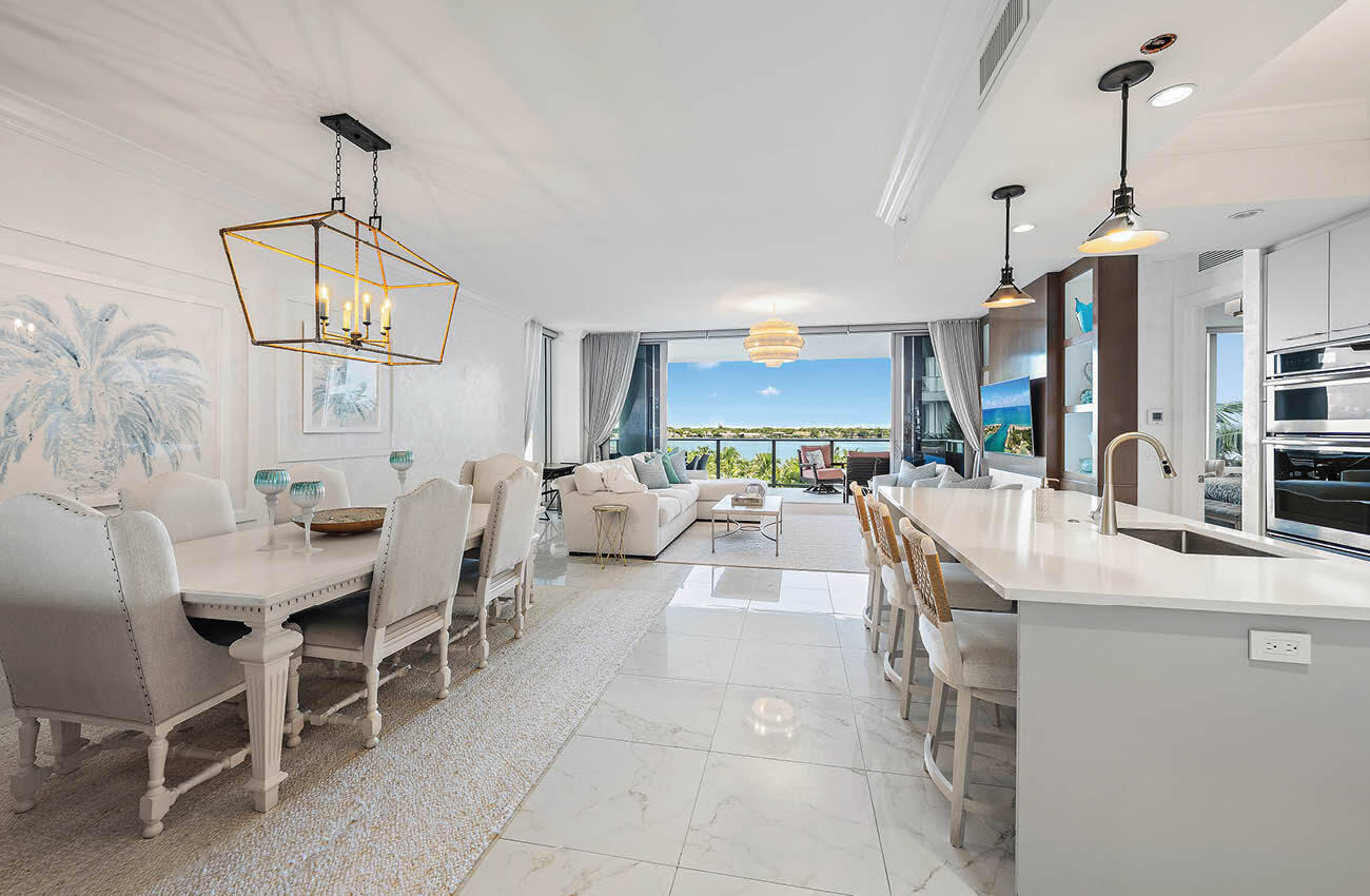 1 WATER CLUB #504, North Palm Beach FL 33408