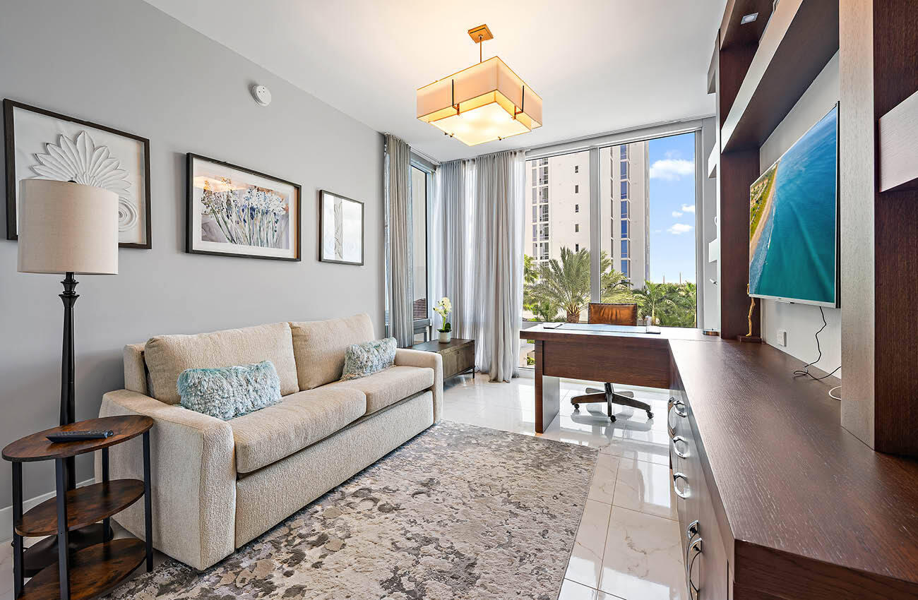 1 WATER CLUB #504, North Palm Beach FL 33408