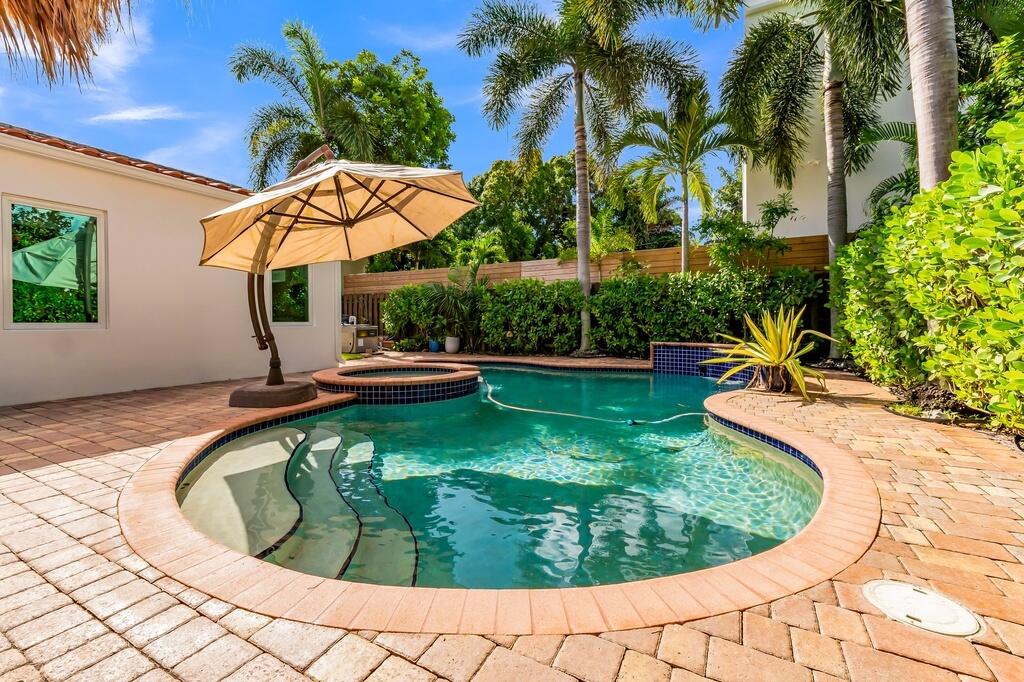 712 PONCE DE LEON, Fort Lauderdale FL 33316