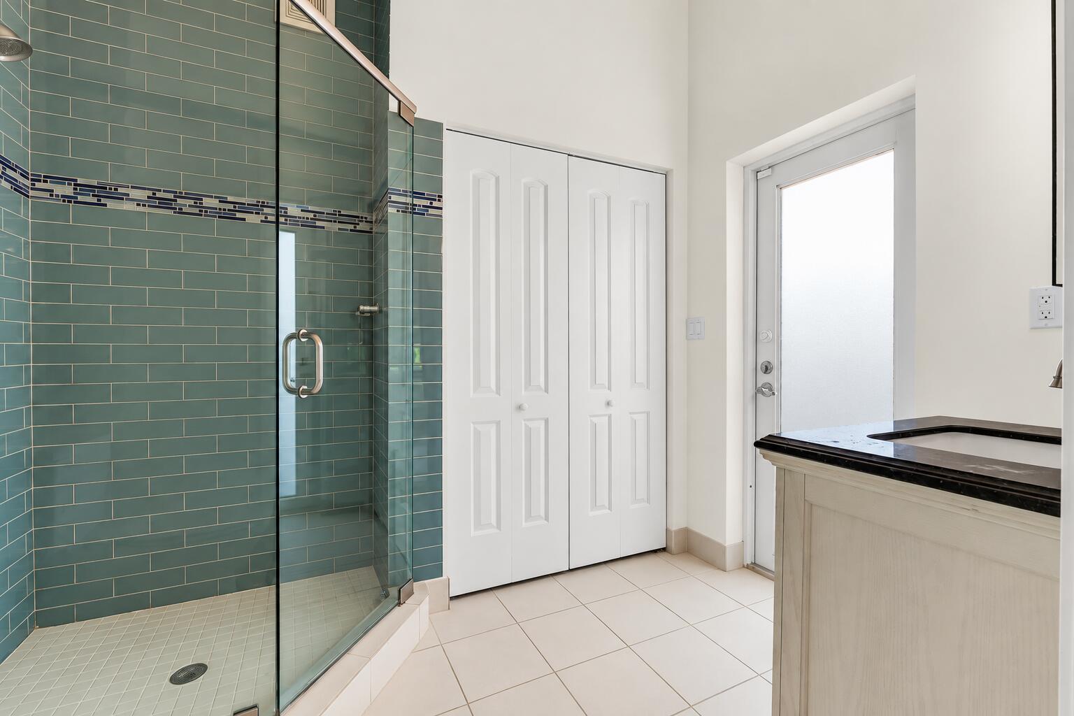 712 PONCE DE LEON, Fort Lauderdale FL 33316