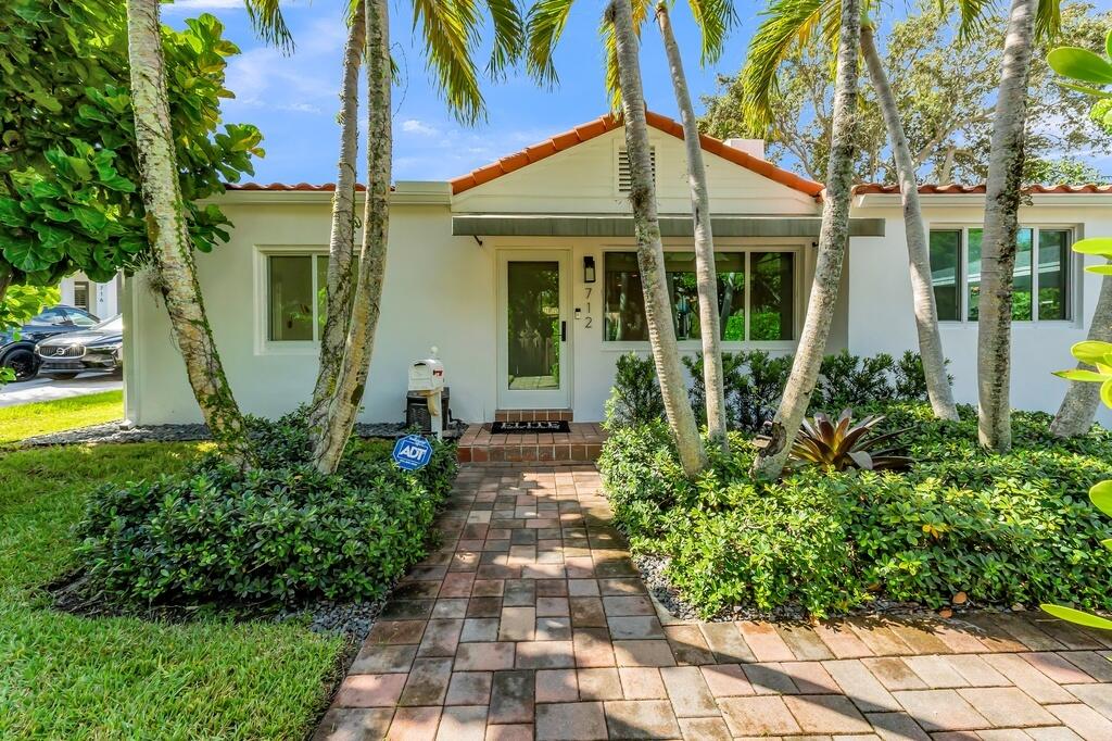 712 PONCE DE LEON, Fort Lauderdale FL 33316
