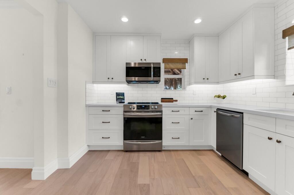 712 PONCE DE LEON, Fort Lauderdale FL 33316