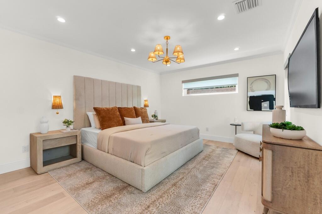 712 PONCE DE LEON, Fort Lauderdale FL 33316
