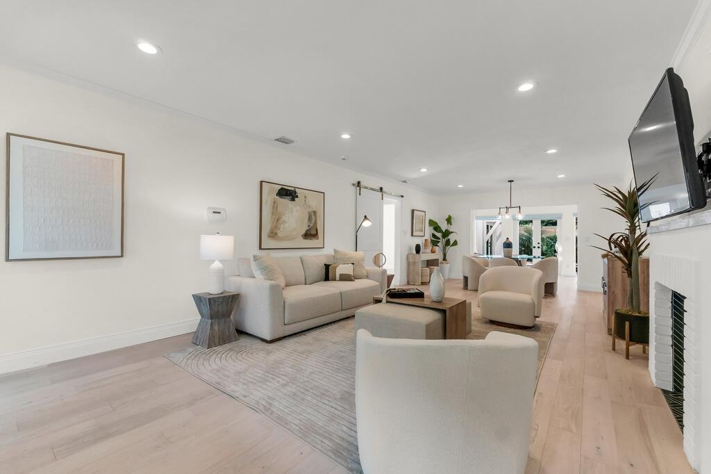 712 PONCE DE LEON, Fort Lauderdale FL 33316