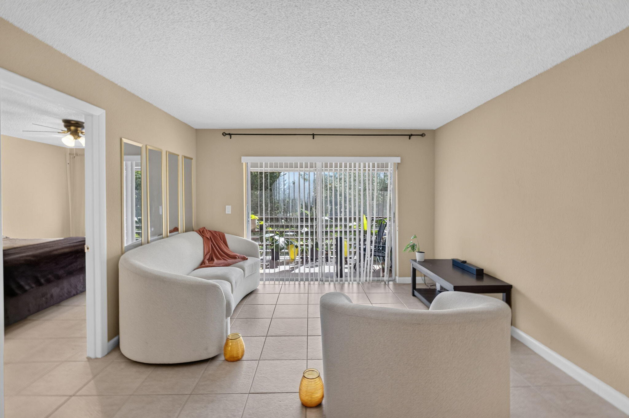 120 Sparrow #304, Royal Palm Beach FL 33411