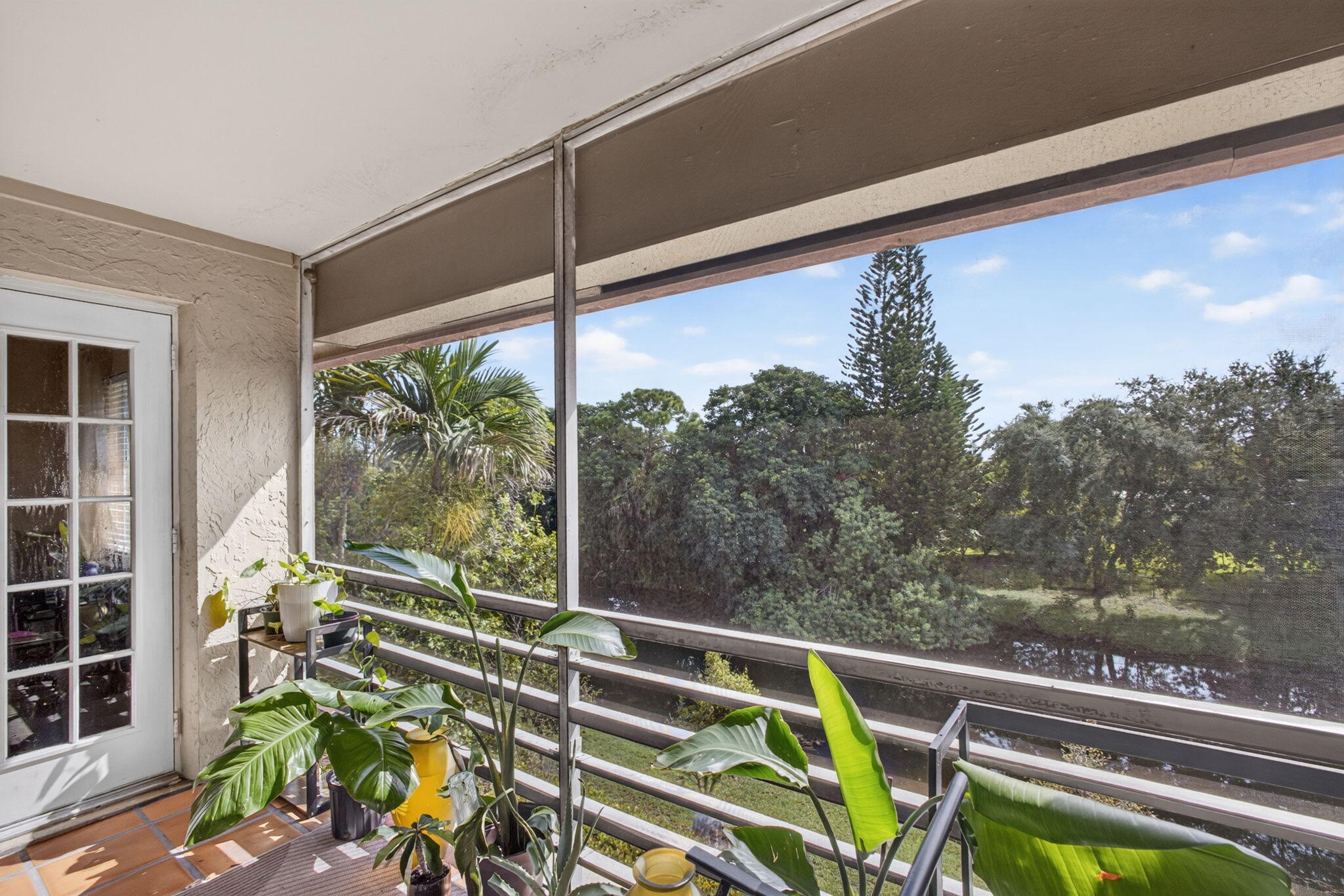 120 Sparrow #304, Royal Palm Beach FL 33411