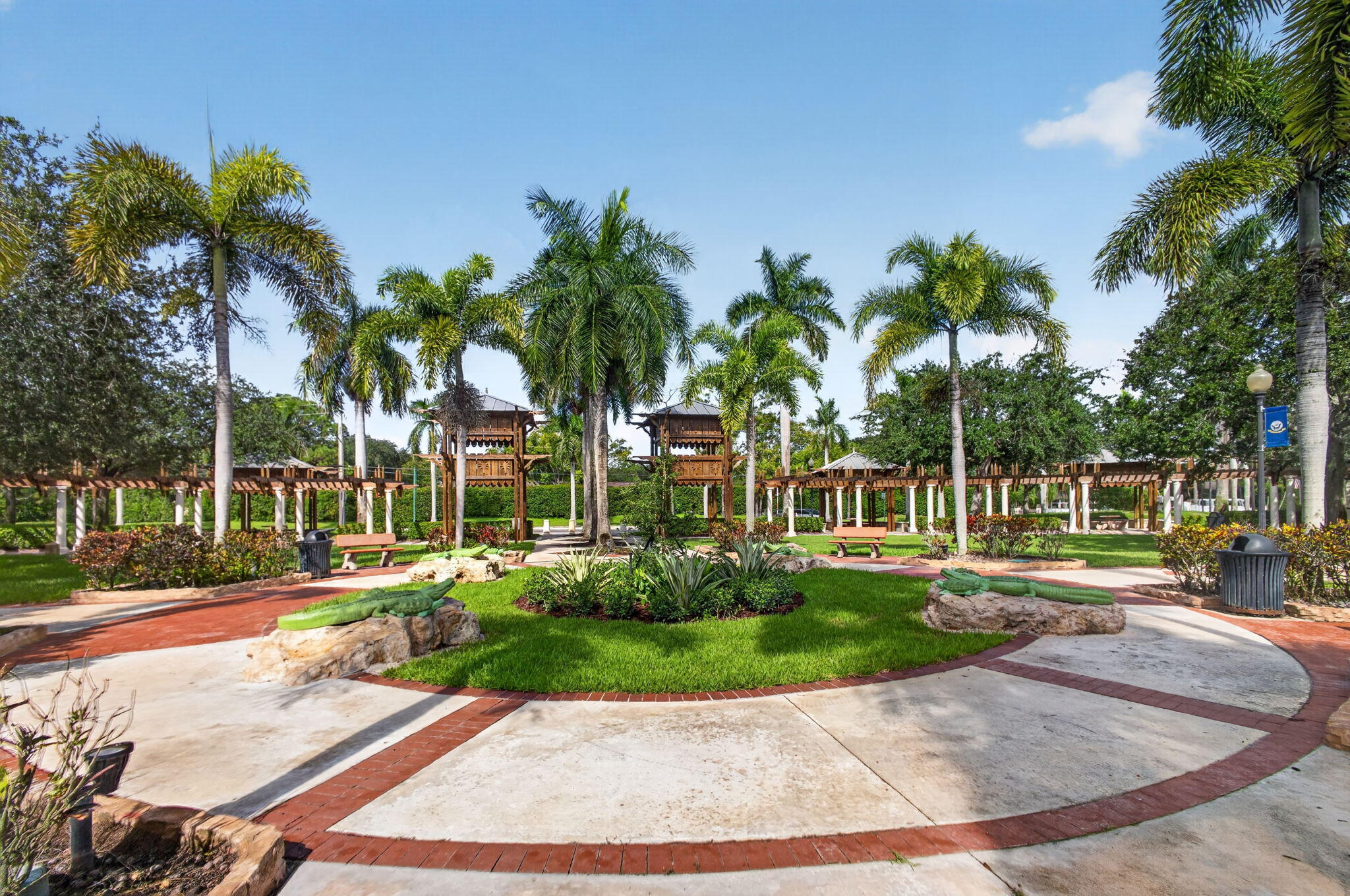 120 Sparrow #304, Royal Palm Beach FL 33411