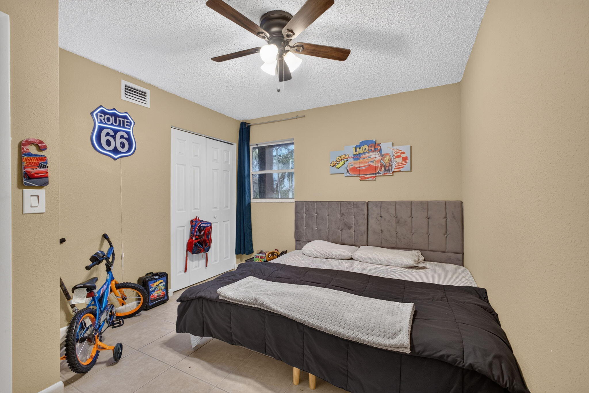 120 Sparrow #304, Royal Palm Beach FL 33411