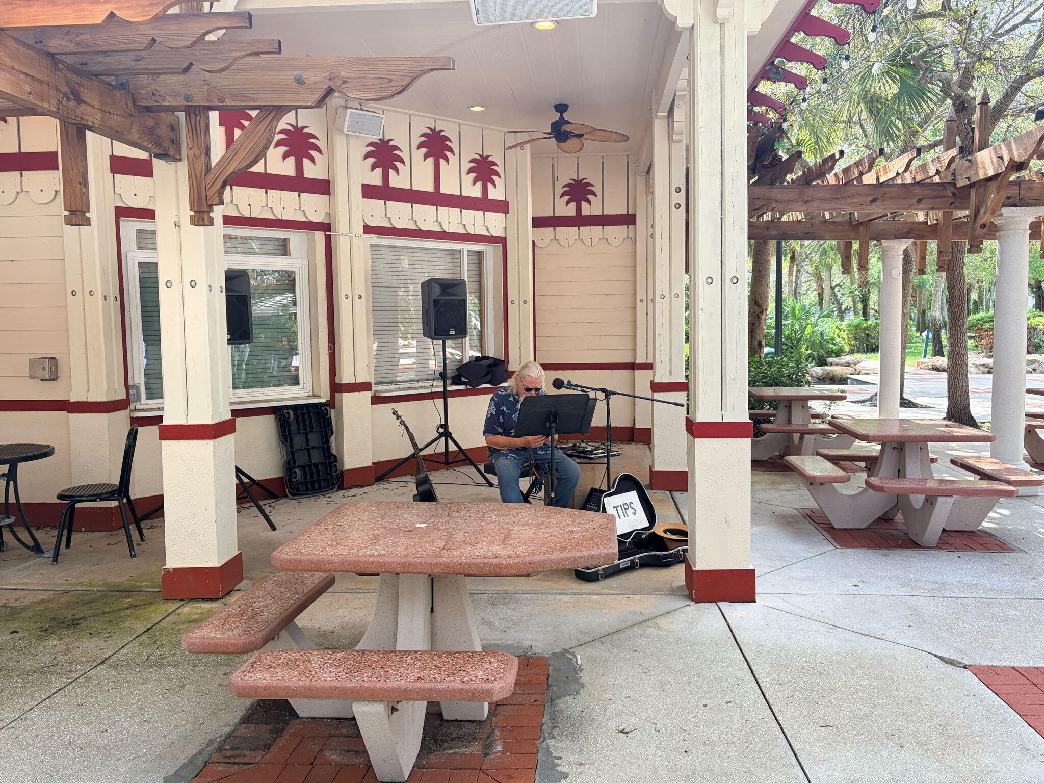 120 Sparrow #304, Royal Palm Beach FL 33411