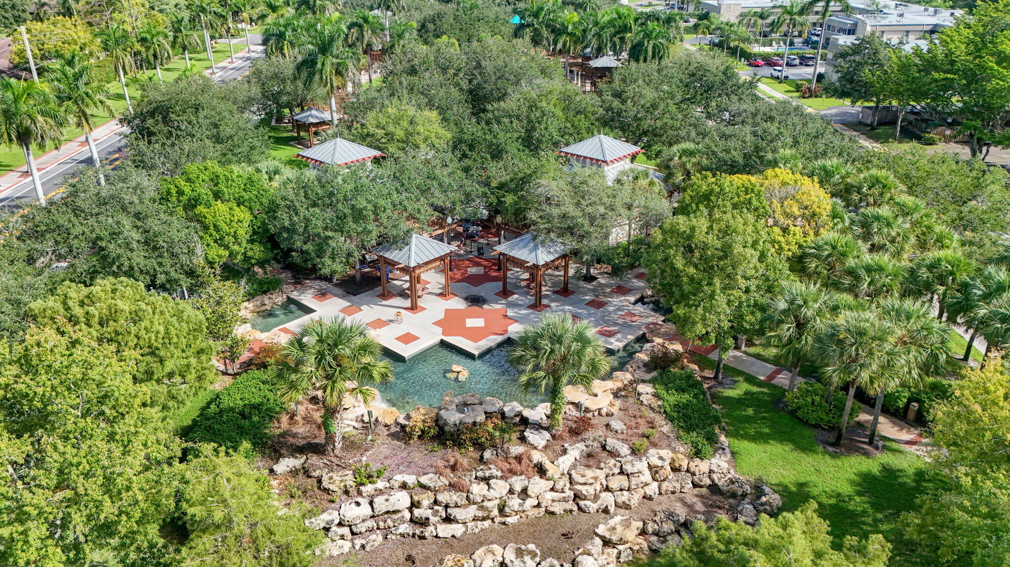 120 Sparrow #304, Royal Palm Beach FL 33411