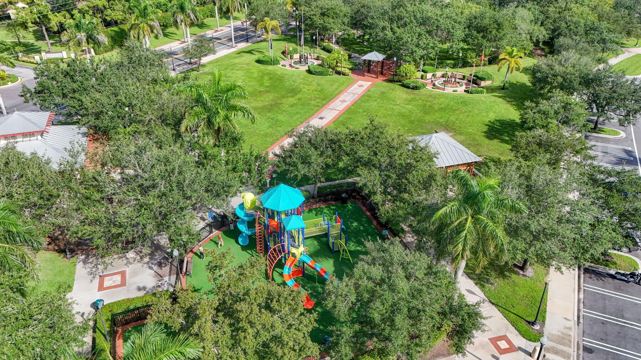120 Sparrow #304, Royal Palm Beach FL 33411