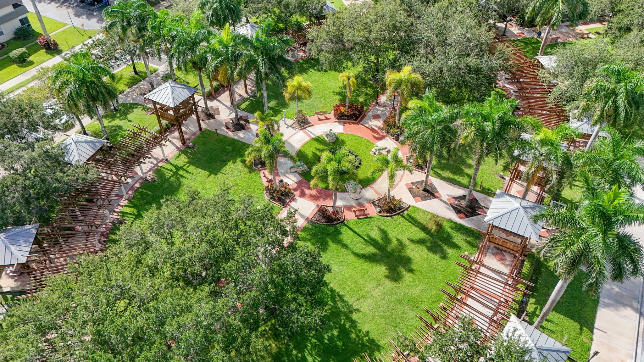 120 Sparrow #304, Royal Palm Beach FL 33411