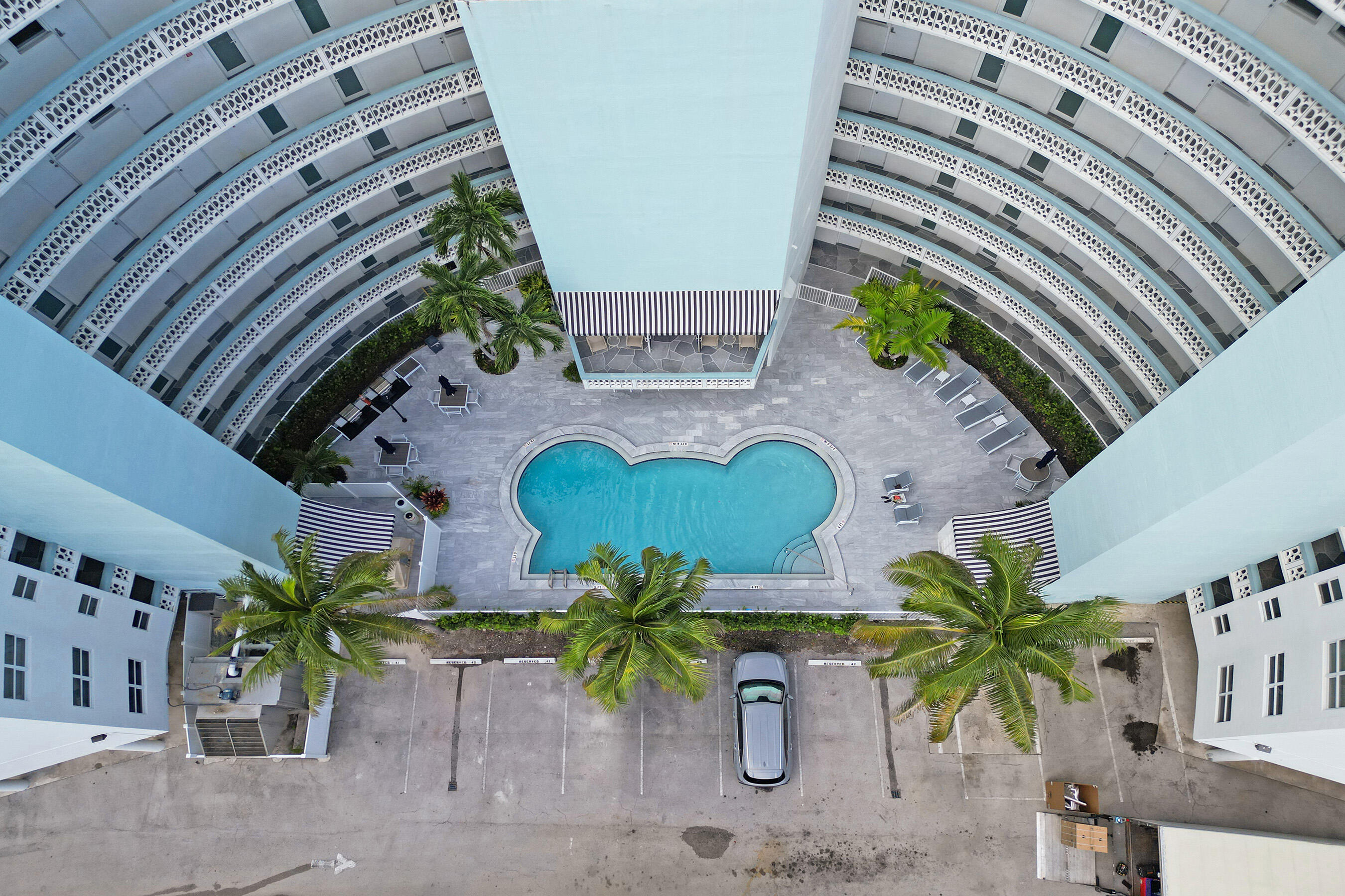 3250 NE 28TH #306, Fort Lauderdale FL 33308