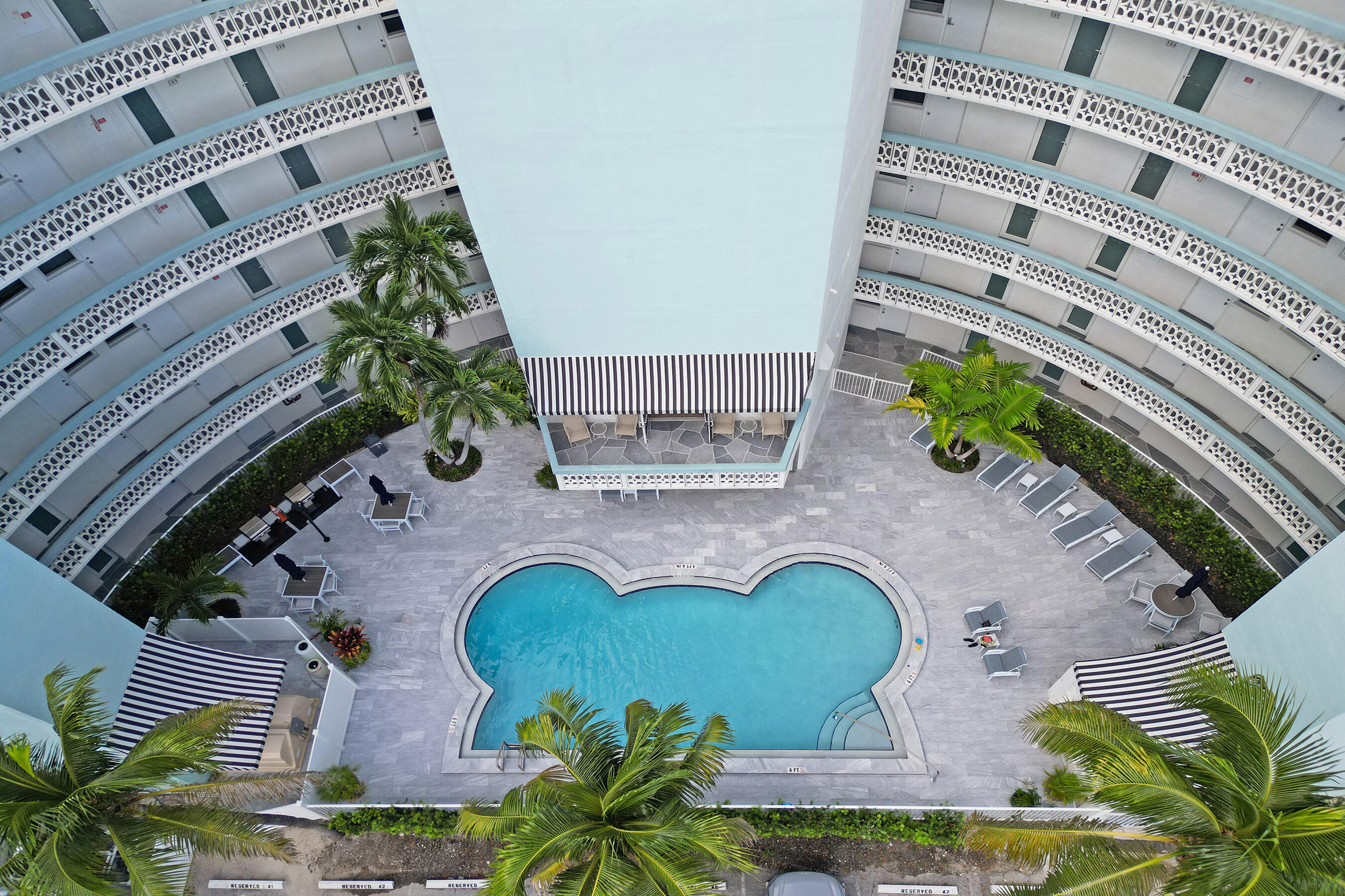 3250 NE 28TH #306, Fort Lauderdale FL 33308