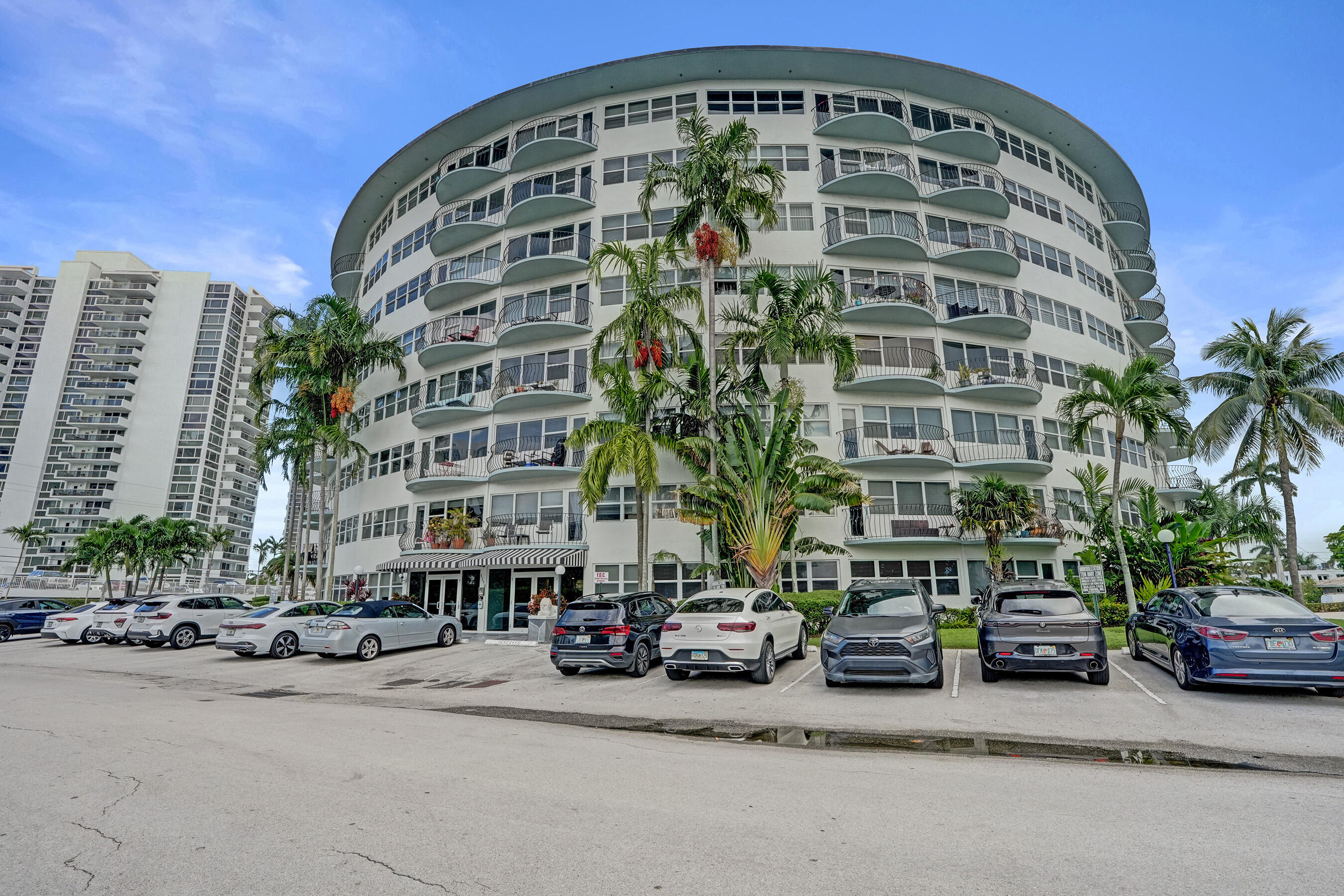 3250 NE 28TH #306, Fort Lauderdale FL 33308