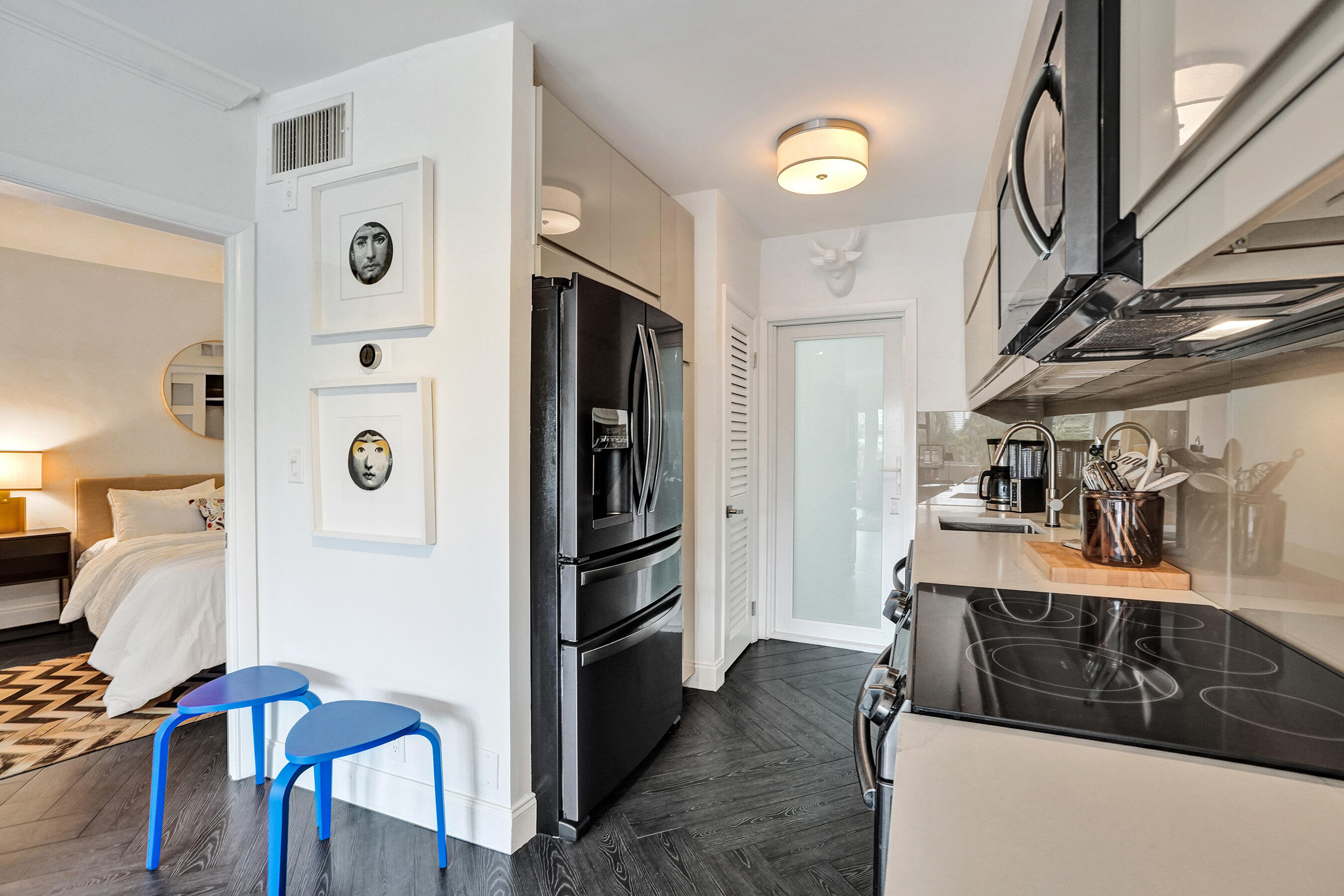 3250 NE 28TH #306, Fort Lauderdale FL 33308