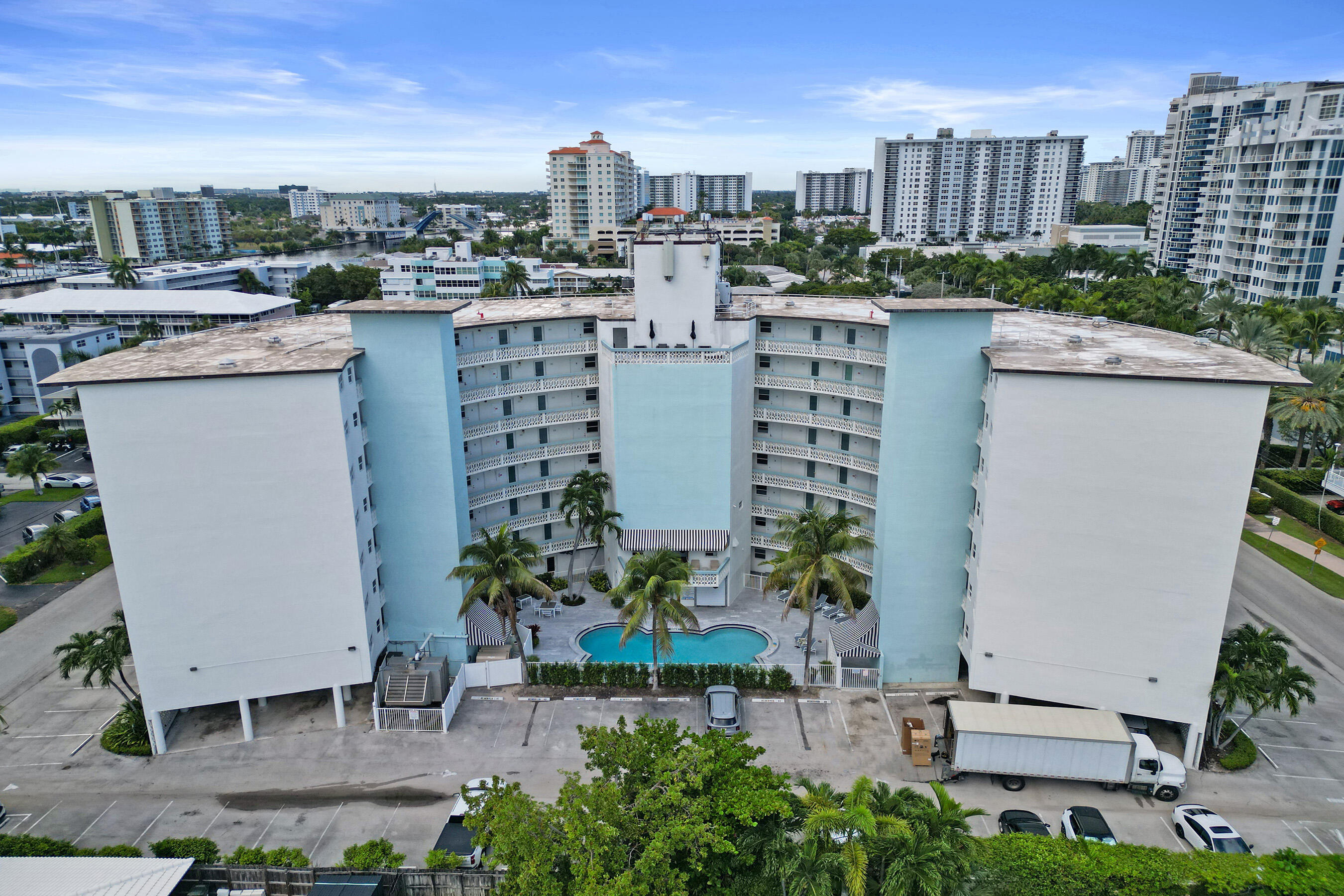 3250 NE 28TH #306, Fort Lauderdale FL 33308