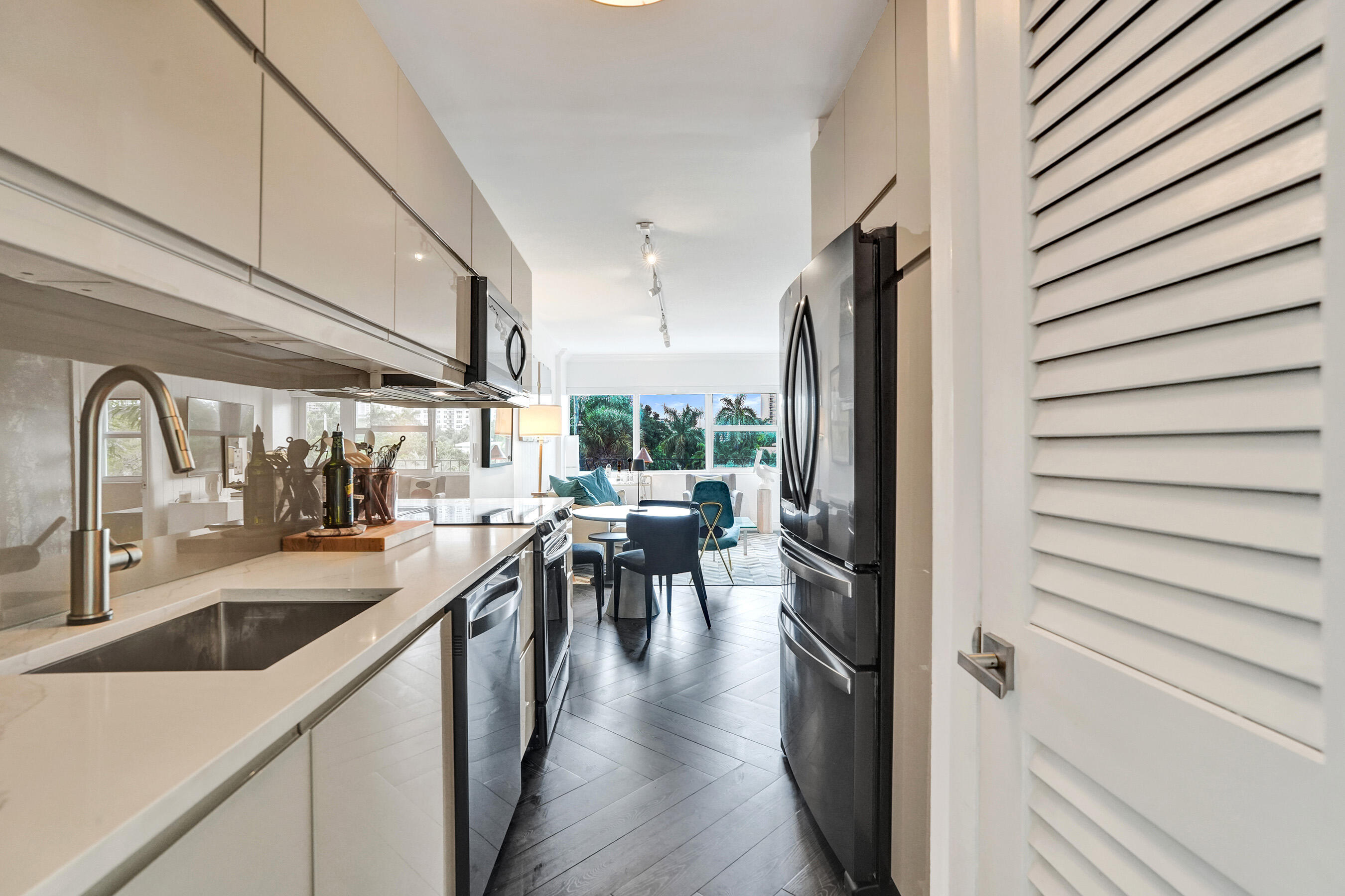 3250 NE 28TH #306, Fort Lauderdale FL 33308