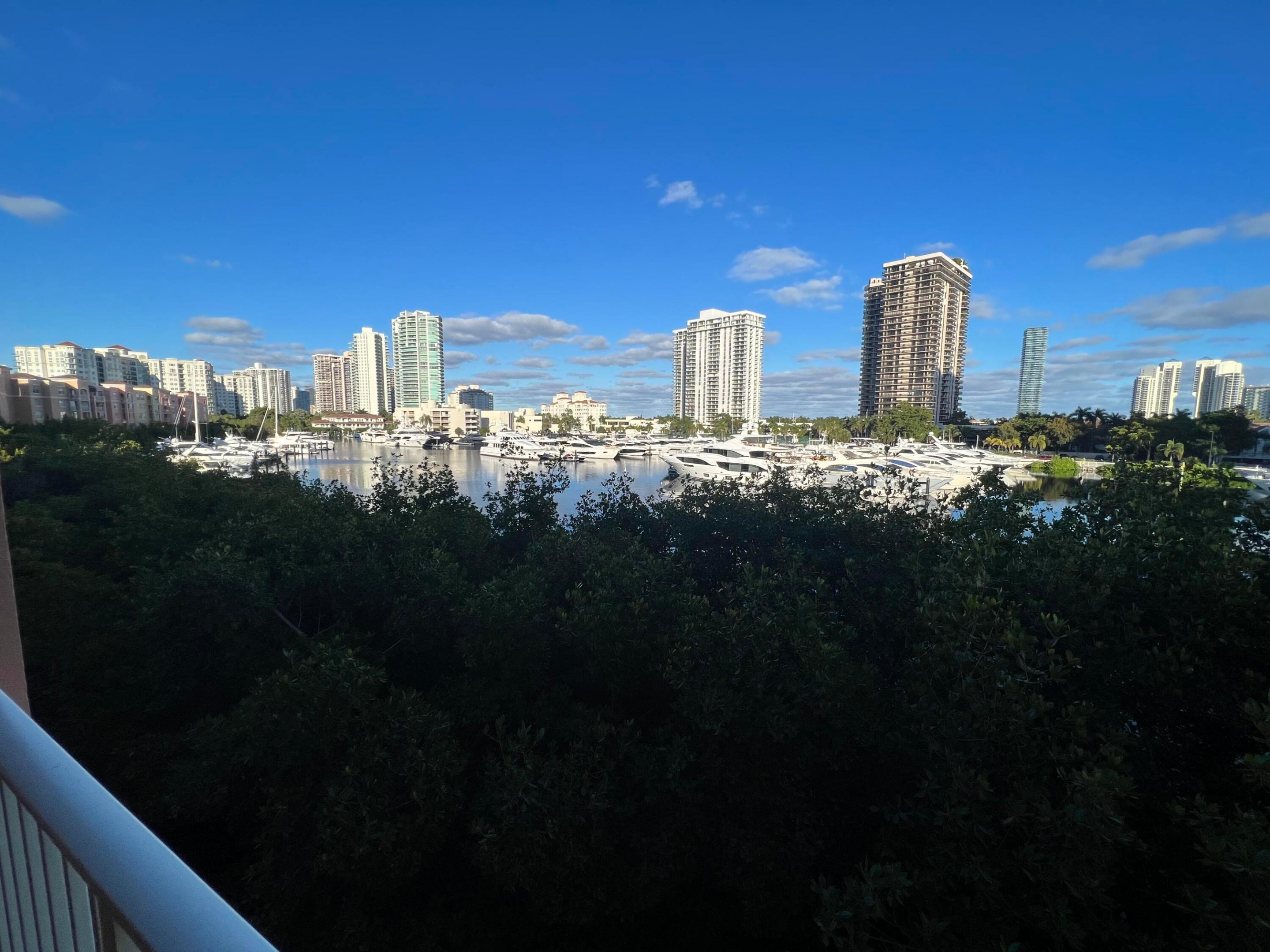 19655 E COUNTRY CLUB #6404, Aventura FL 33180