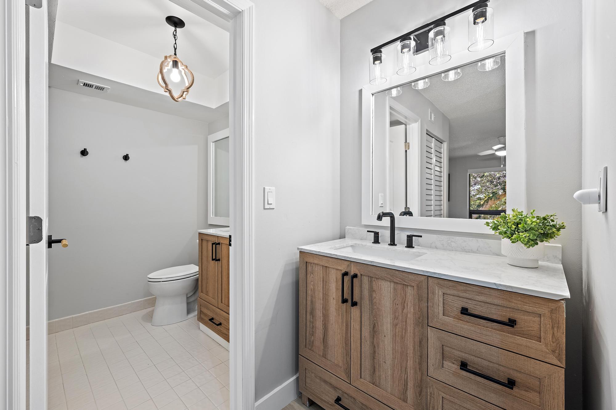 130 Brackenwood, Palm Beach Gardens FL 33418