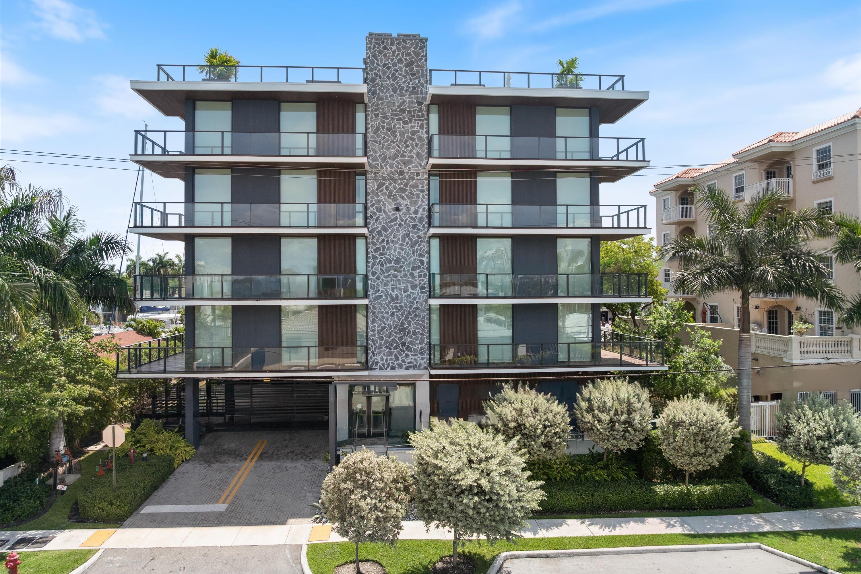 124 HENDRICKS #PH401, Fort Lauderdale FL 33301