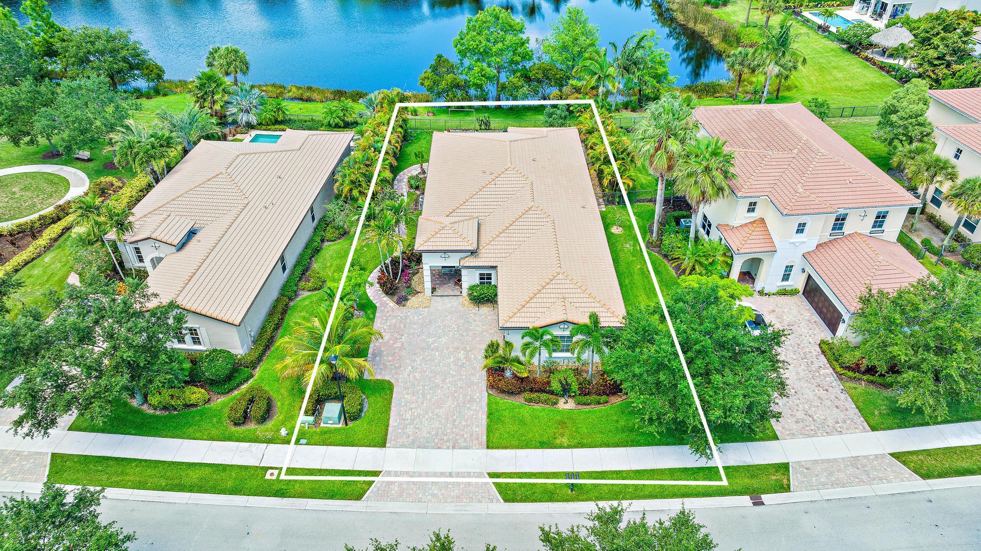 119 Whale Cay, Jupiter FL 33458