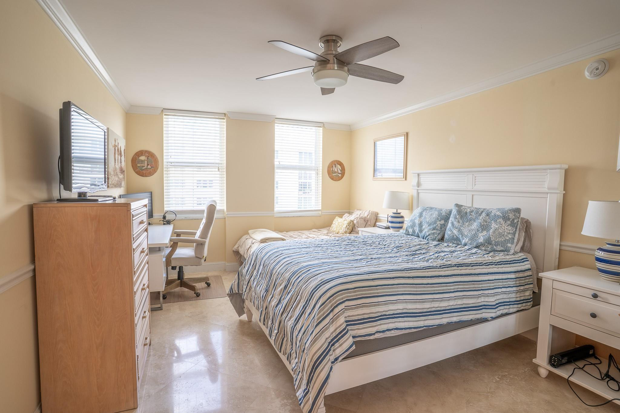 1149 HILLSBORO MILE #808, Hillsboro Beach FL 33062
