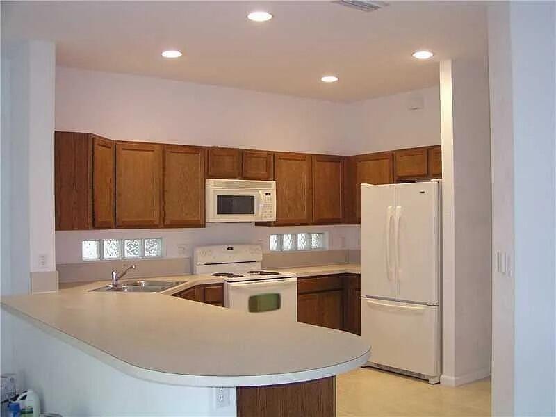 1309 Alicante, Riviera Beach FL 33404