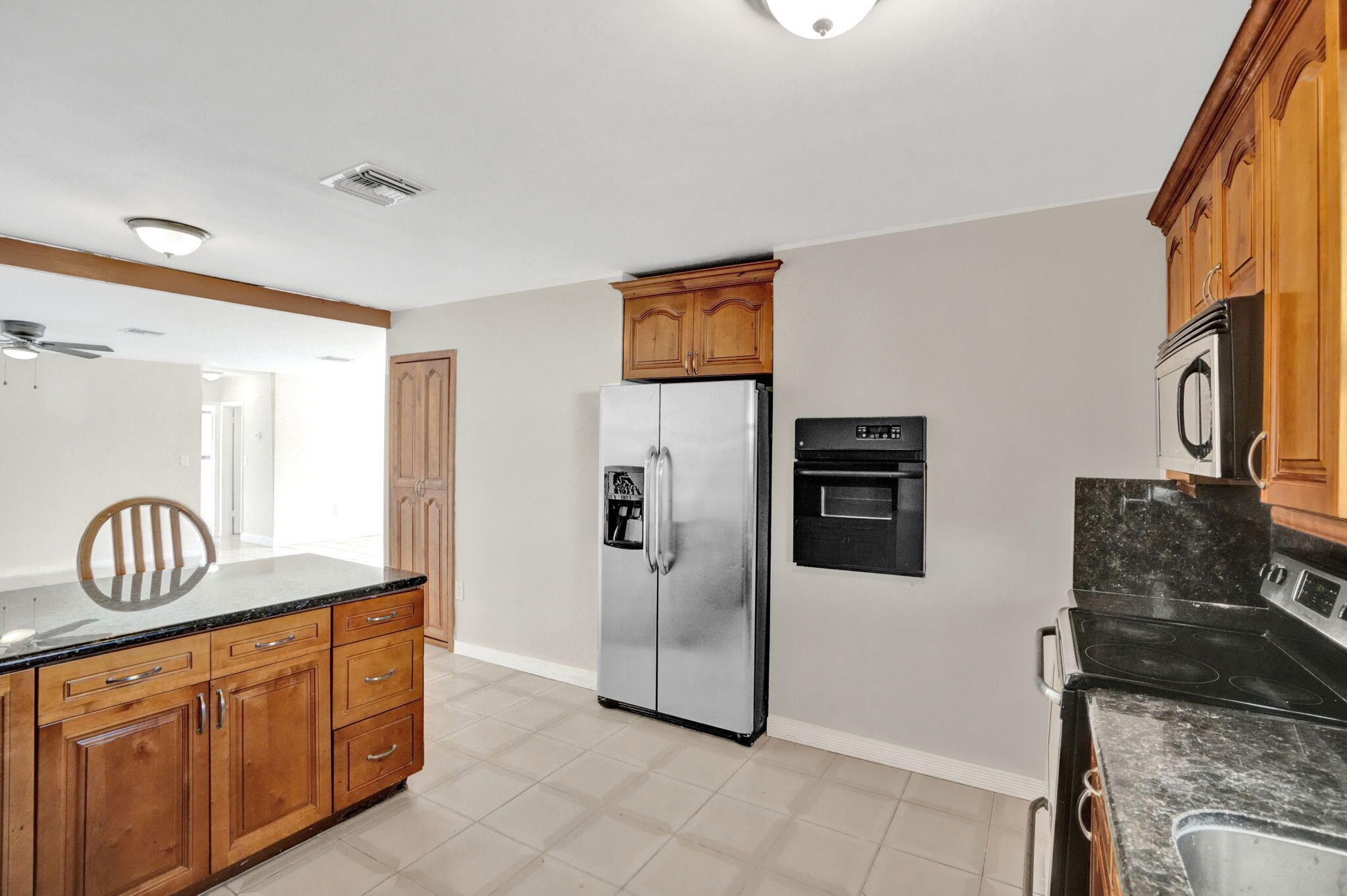 4901 SW 94th, Miami FL 33165