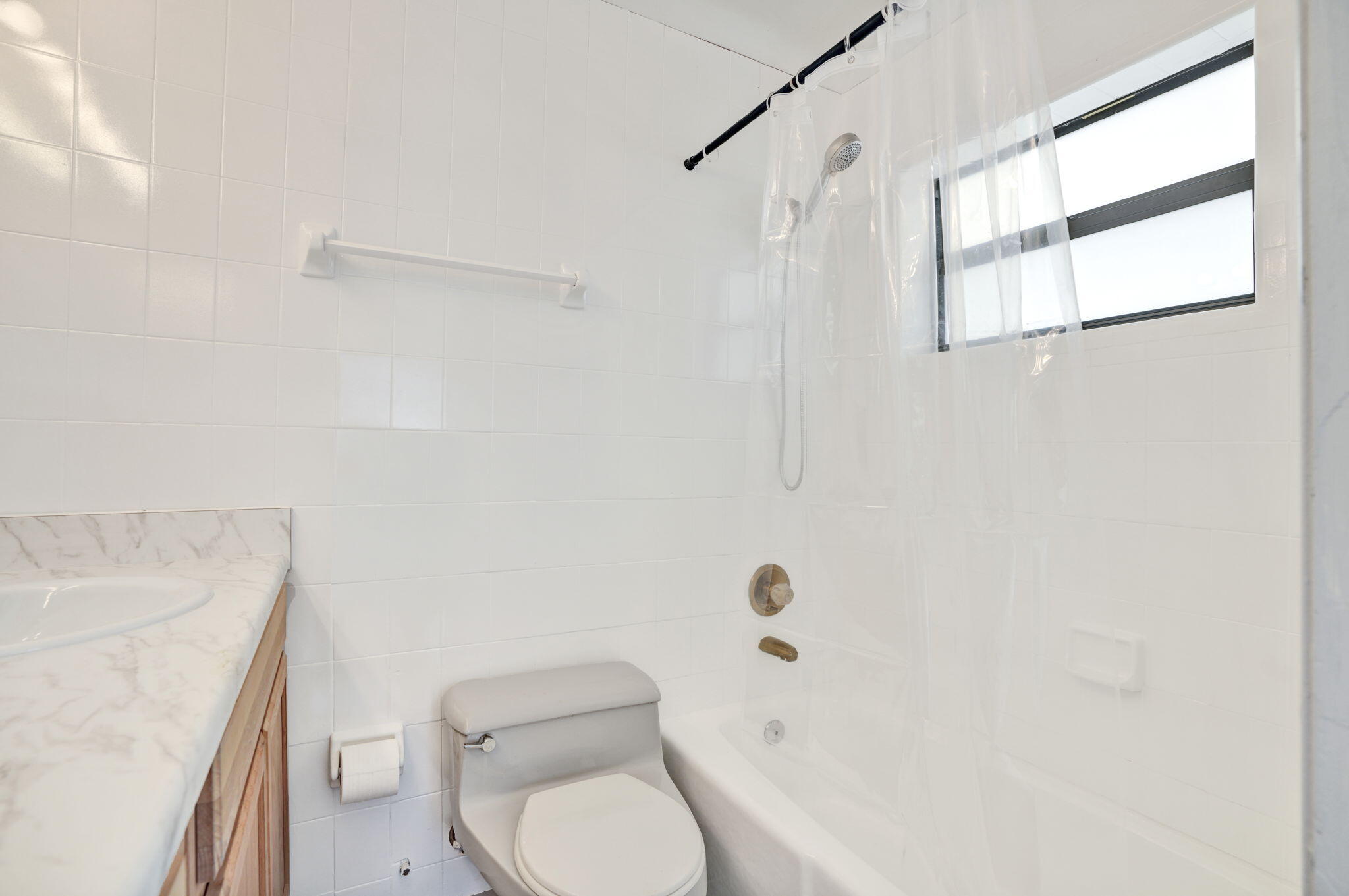 4901 SW 94th, Miami FL 33165