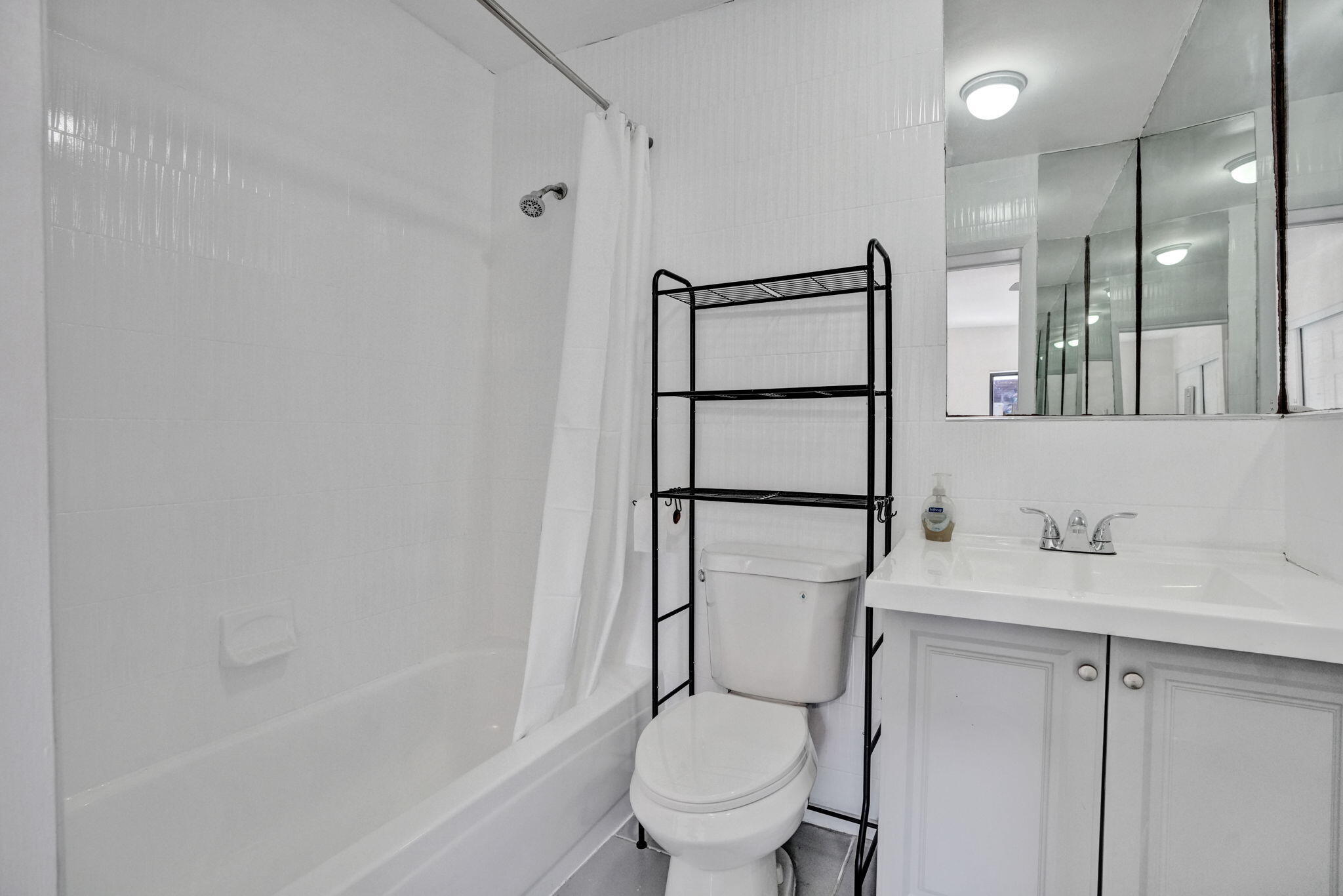 4901 SW 94th, Miami FL 33165