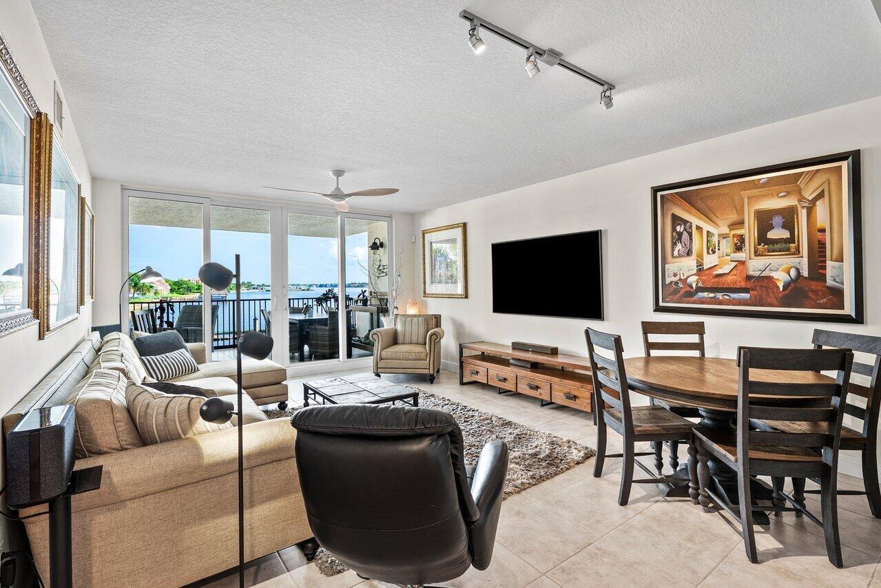 2700 N Federal #203, Boynton Beach FL 33435
