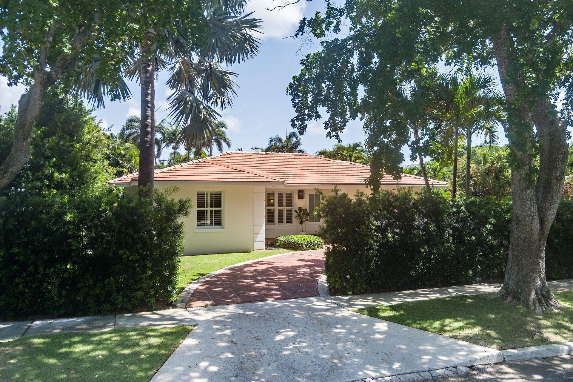 145 Seville, West Palm Beach FL 33405