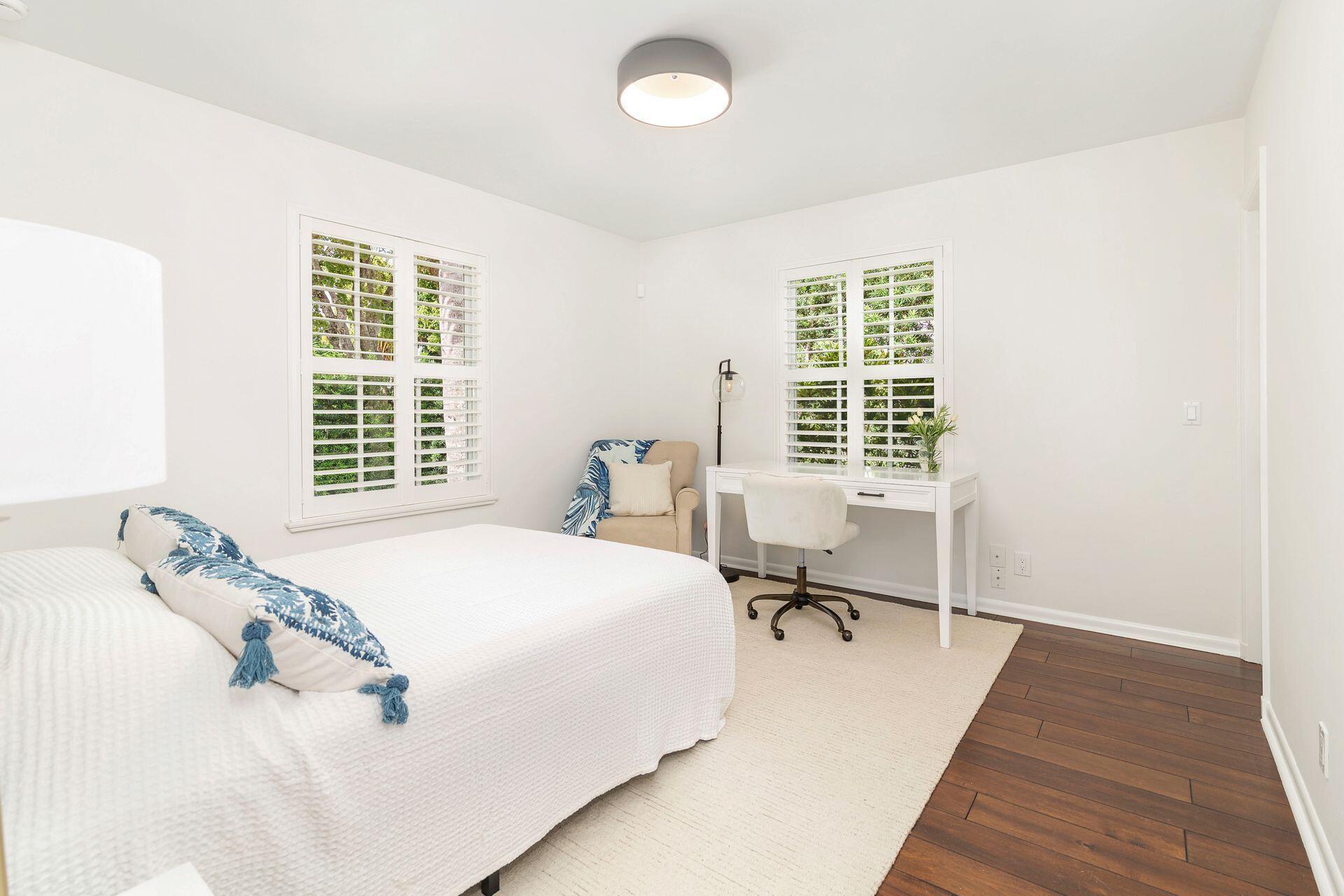 145 Seville, West Palm Beach FL 33405