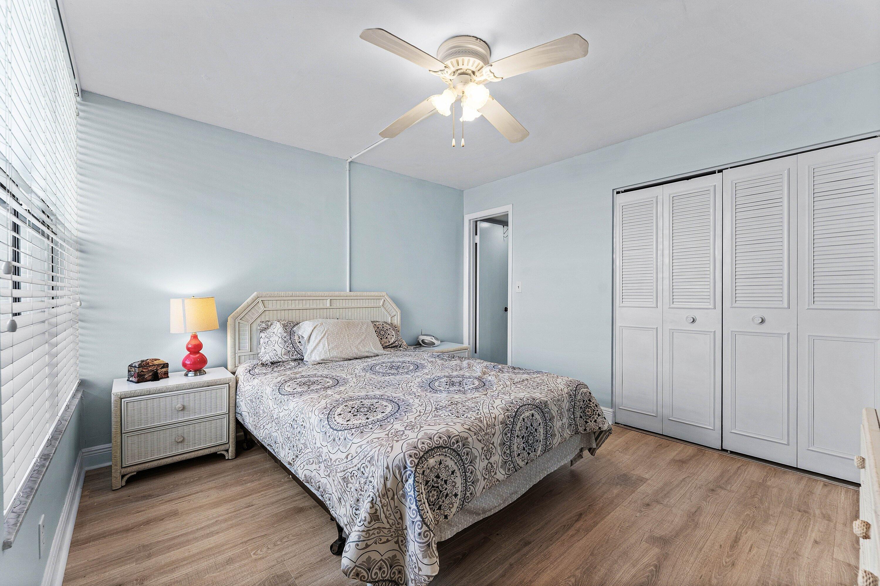 8 N ROYAL PALM #6040, Boca Raton FL 33432