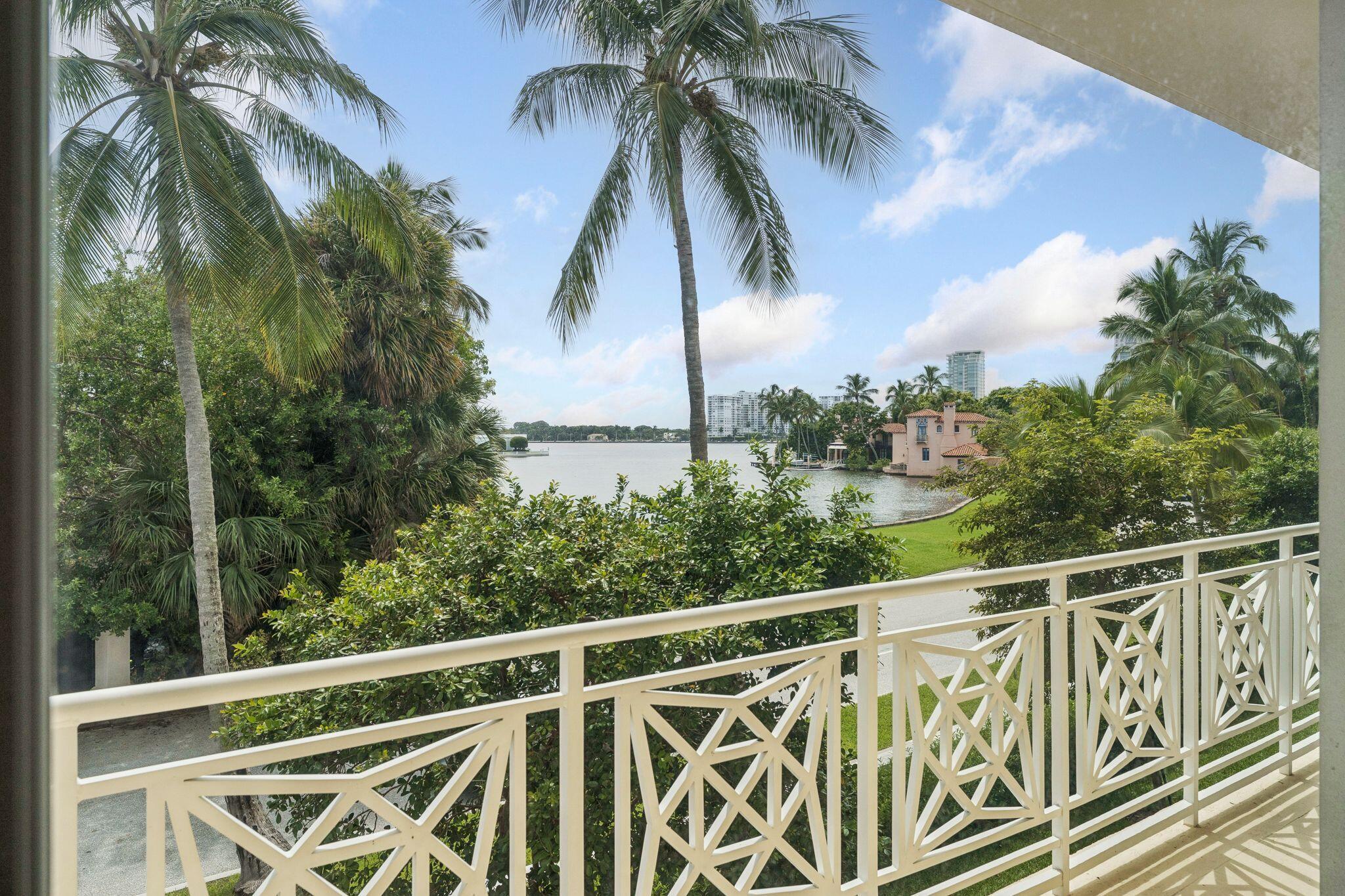 425 WORTH #2F, Palm Beach FL 33480
