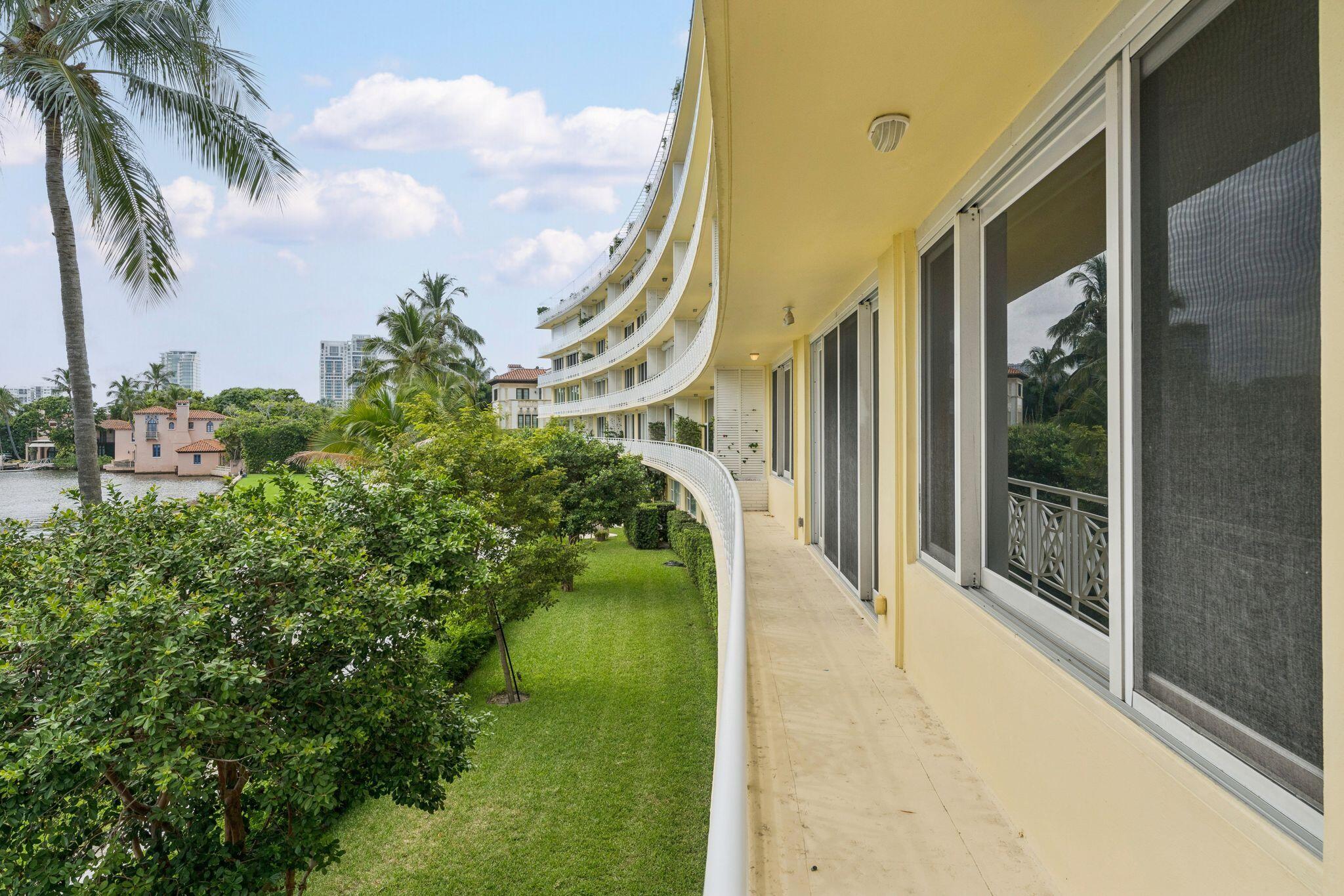 425 WORTH #2F, Palm Beach FL 33480