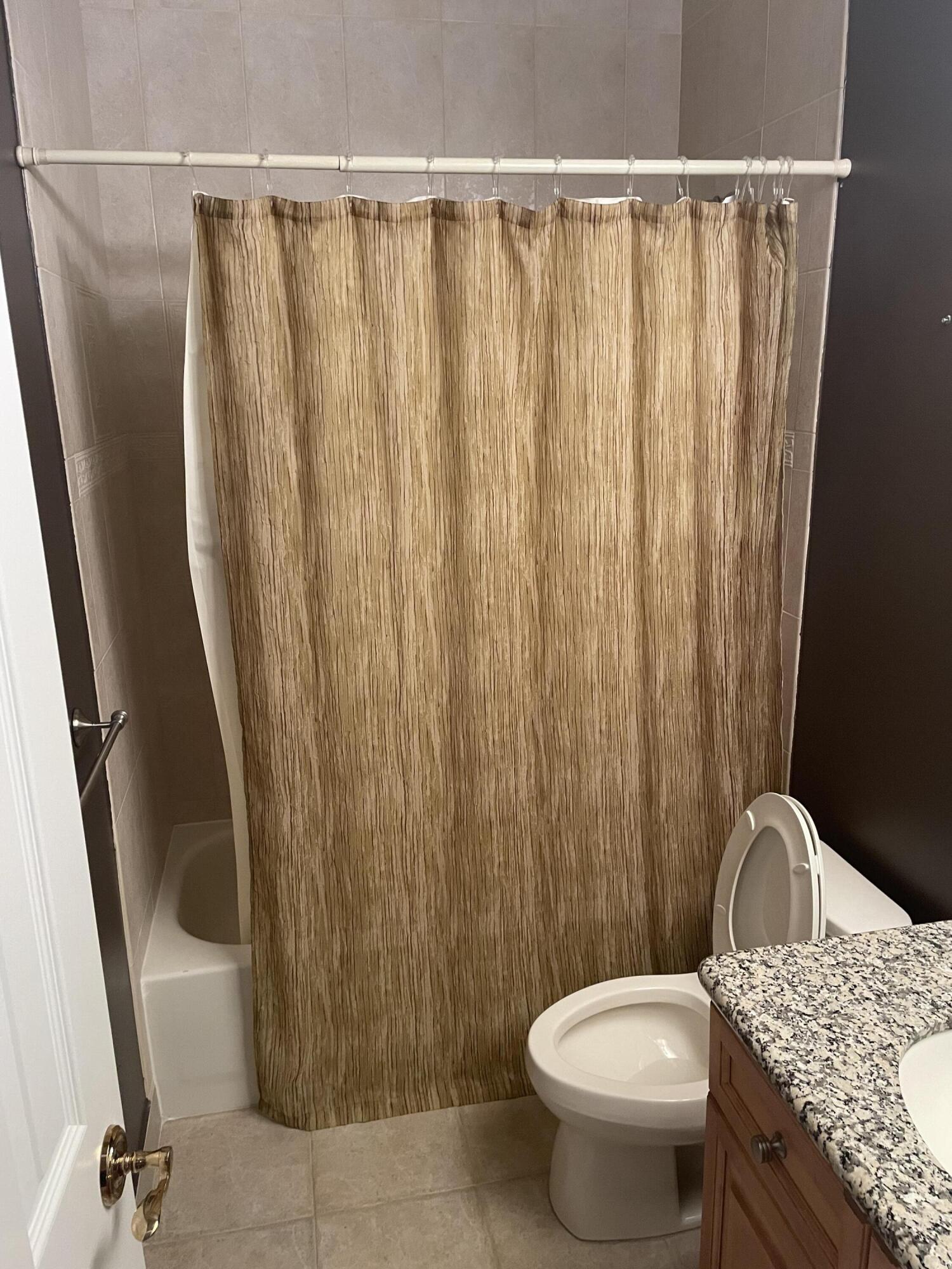 5532 ESTATE OAK, Hollywood FL 33312