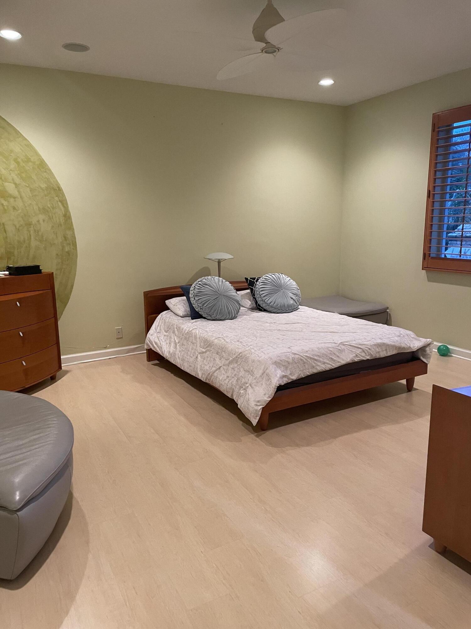 5532 ESTATE OAK, Hollywood FL 33312