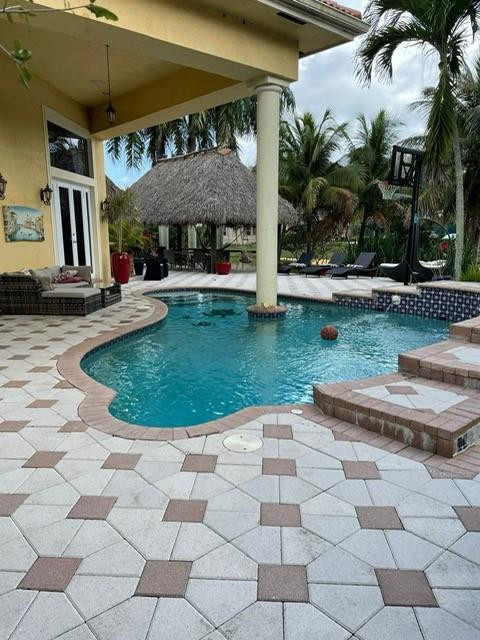 5532 ESTATE OAK, Hollywood FL 33312