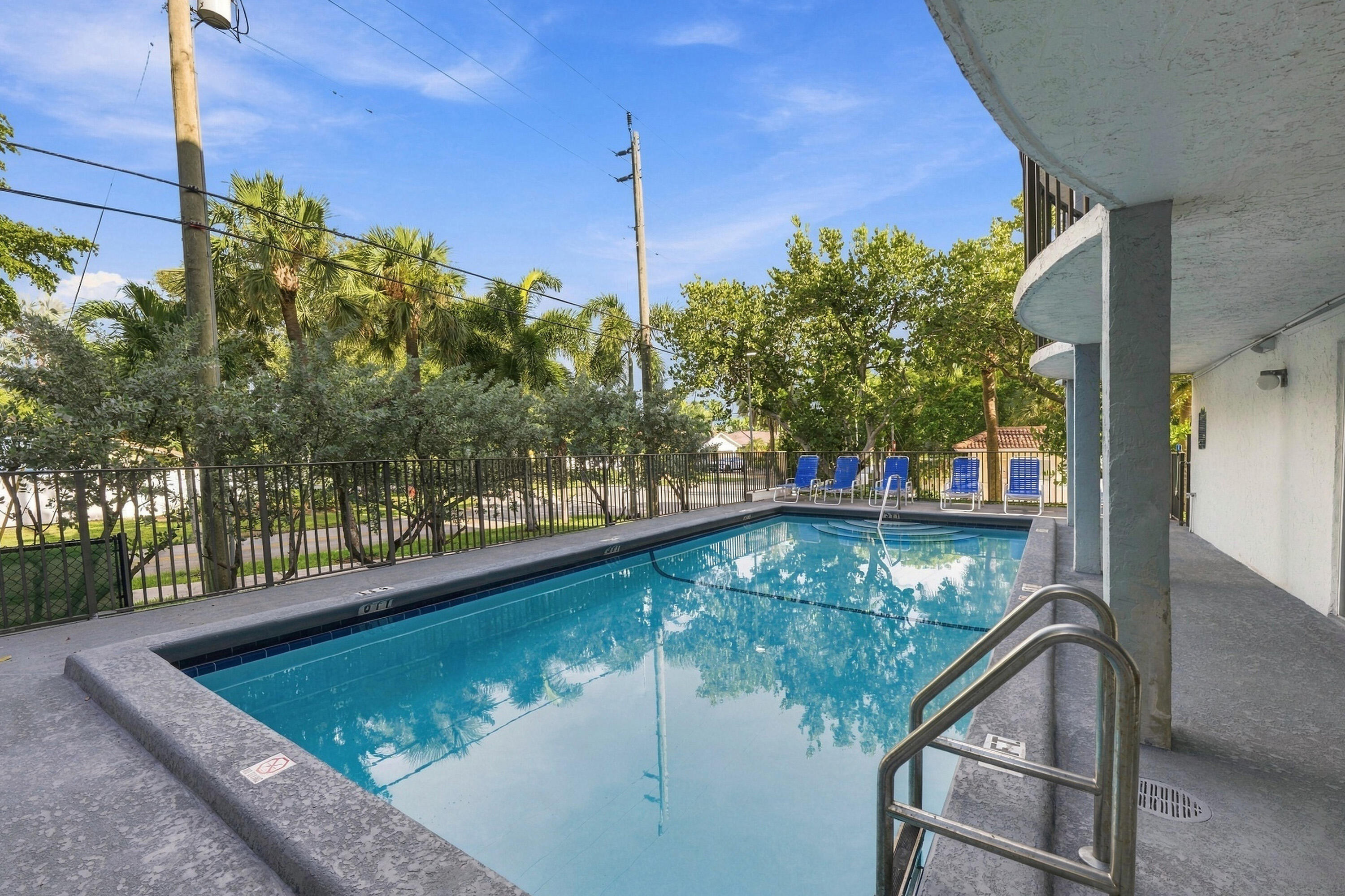 3909 N OCEAN #410, Fort Lauderdale FL 33308
