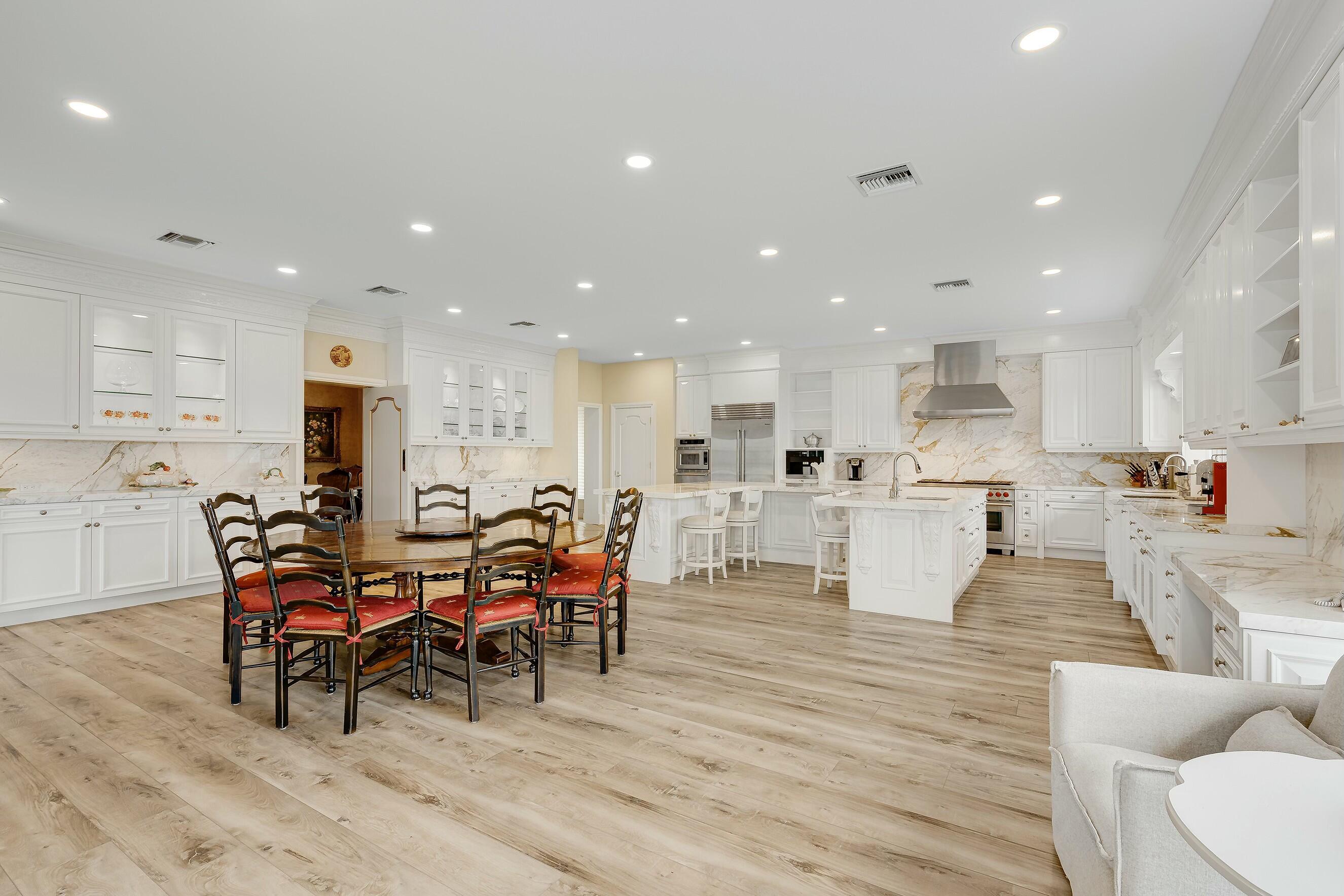 477 S Beach, Jupiter Island FL 33455