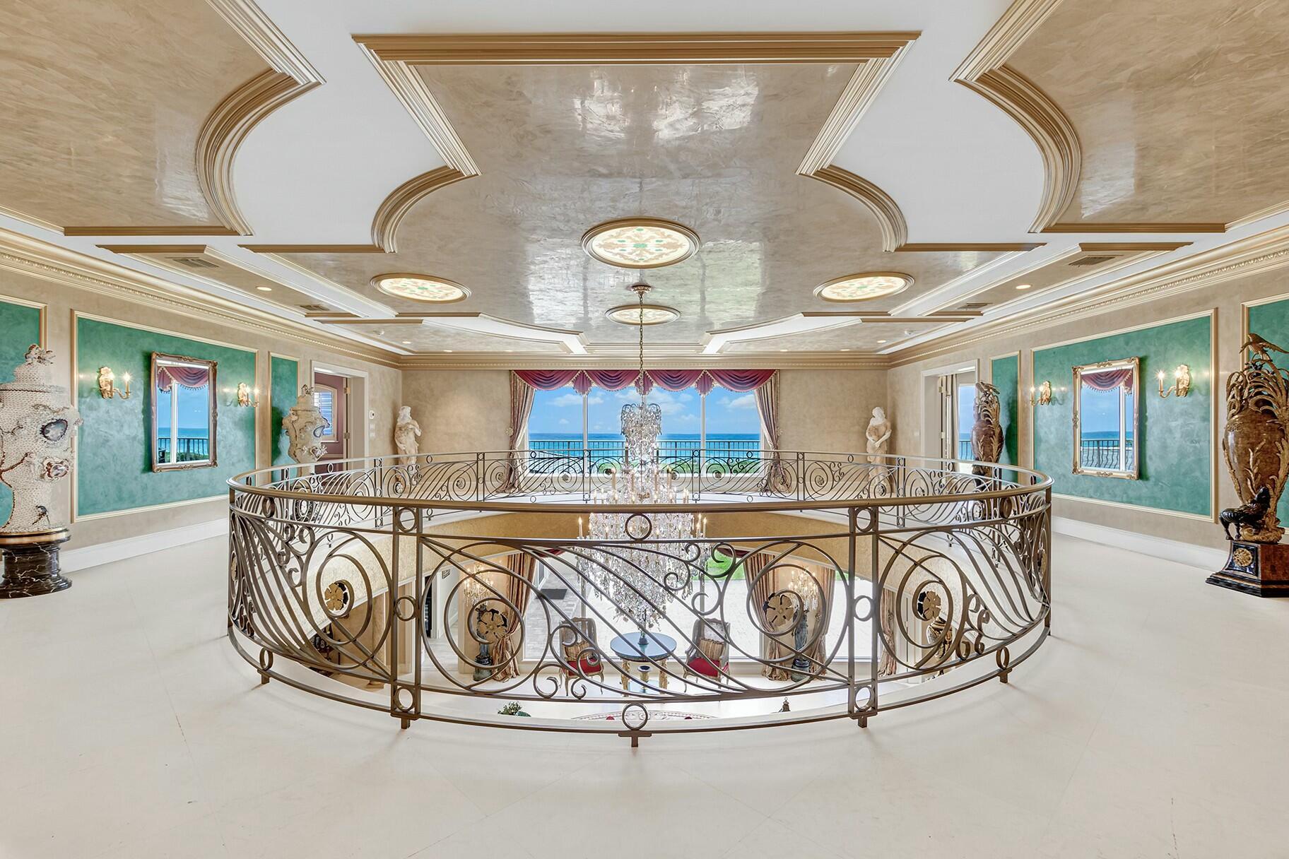 477 S Beach, Jupiter Island FL 33455