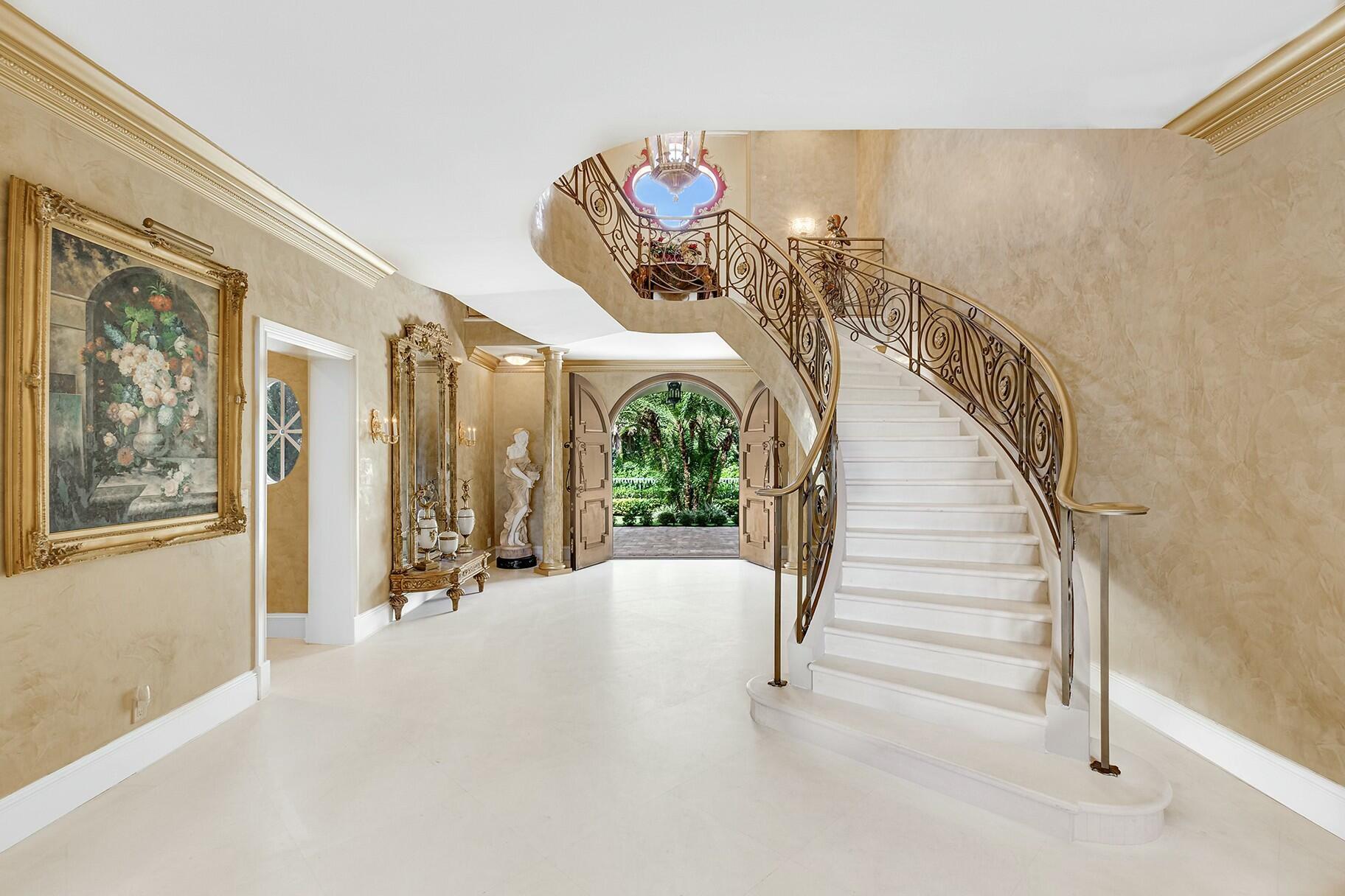 477 S Beach, Jupiter Island FL 33455