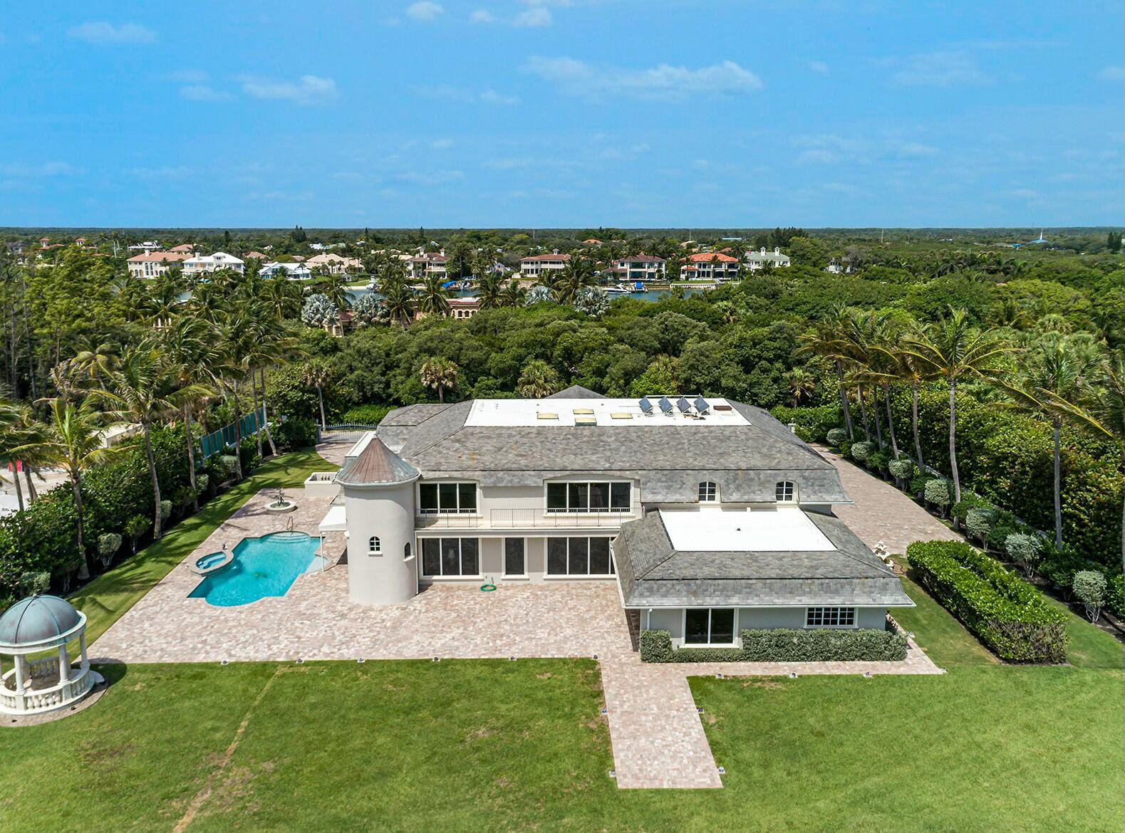 477 S Beach, Jupiter Island FL 33455