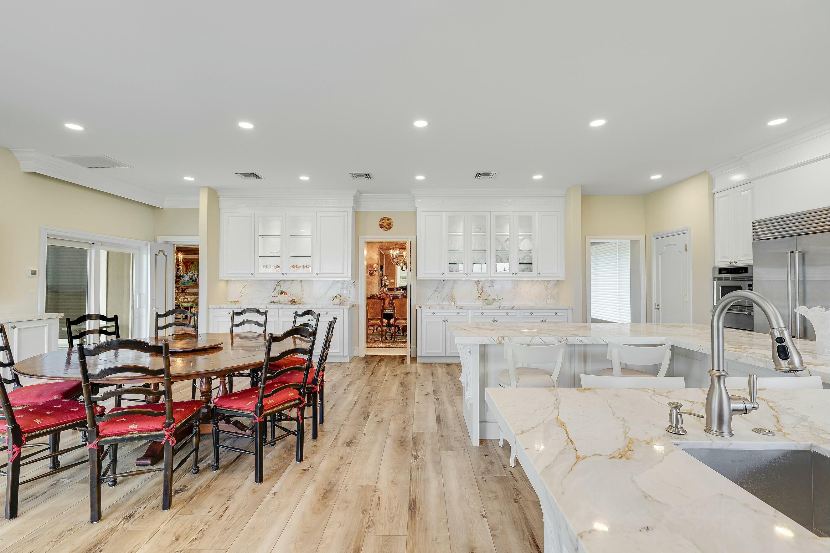 477 S Beach, Jupiter Island FL 33455