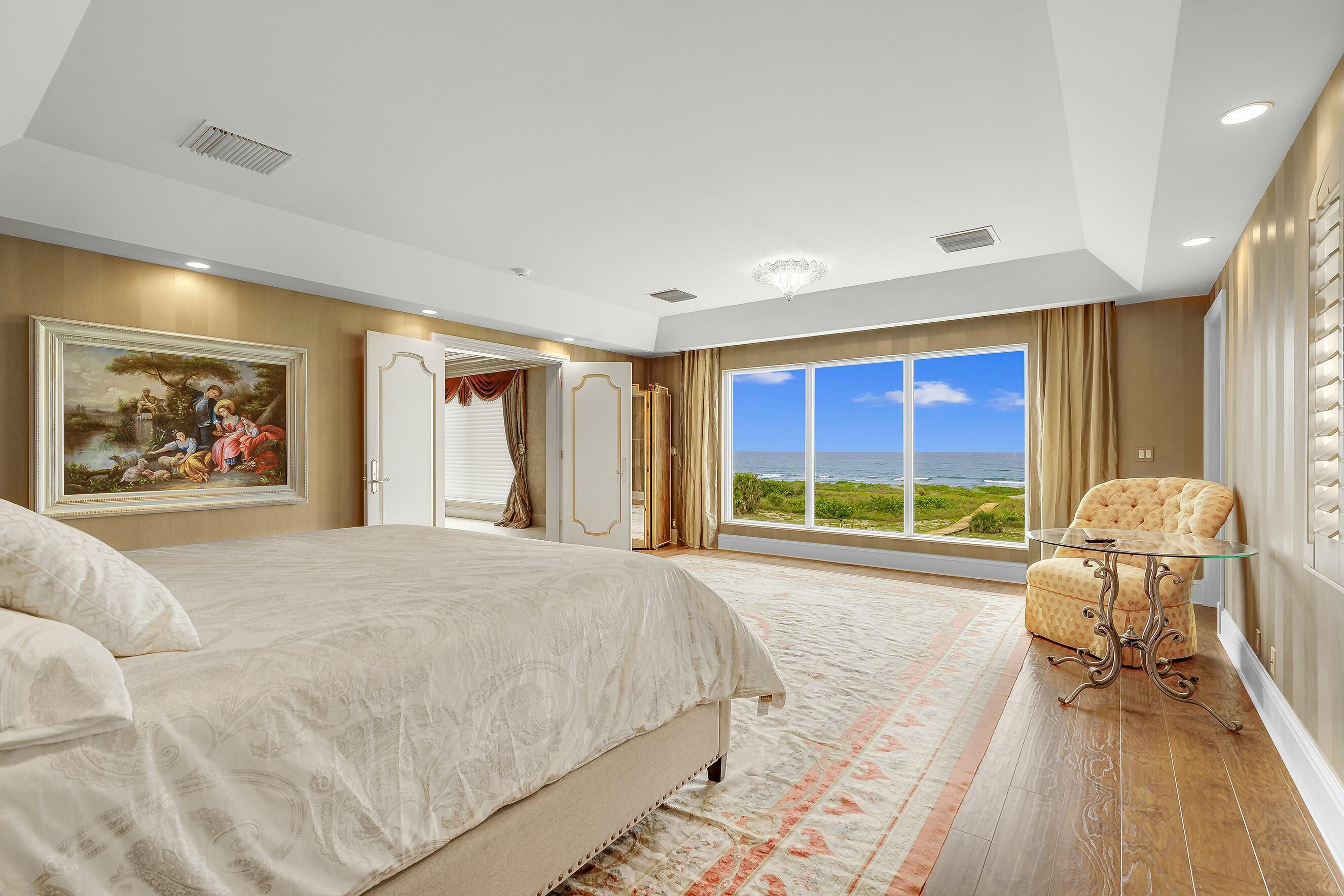 477 S Beach, Jupiter Island FL 33455