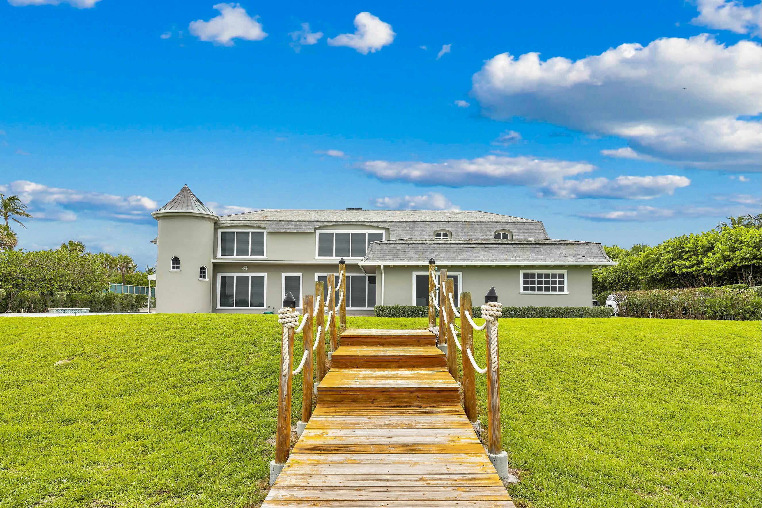 477 S Beach, Jupiter Island FL 33455