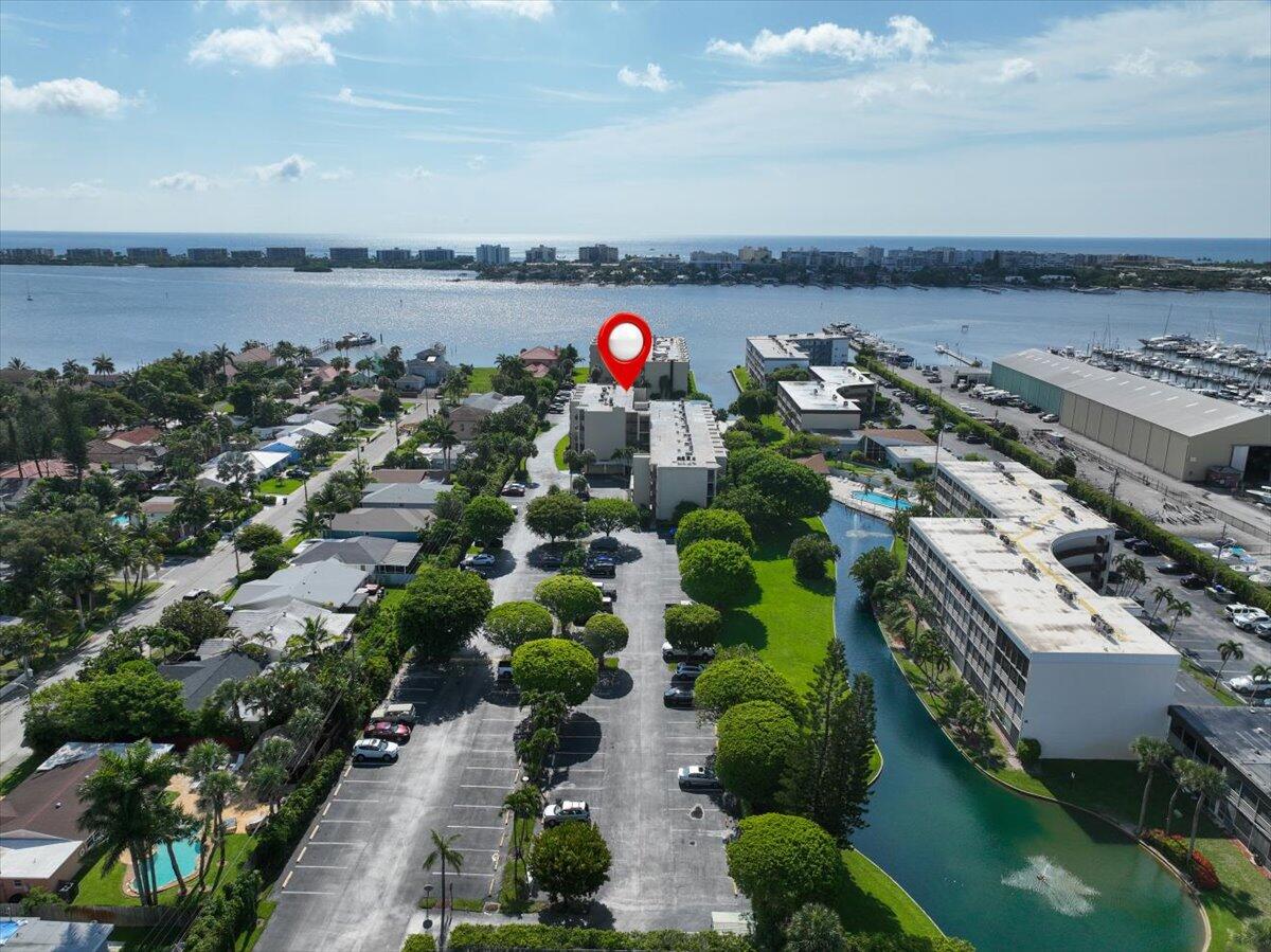 890 N FEDERAL #208, Lantana FL 33462