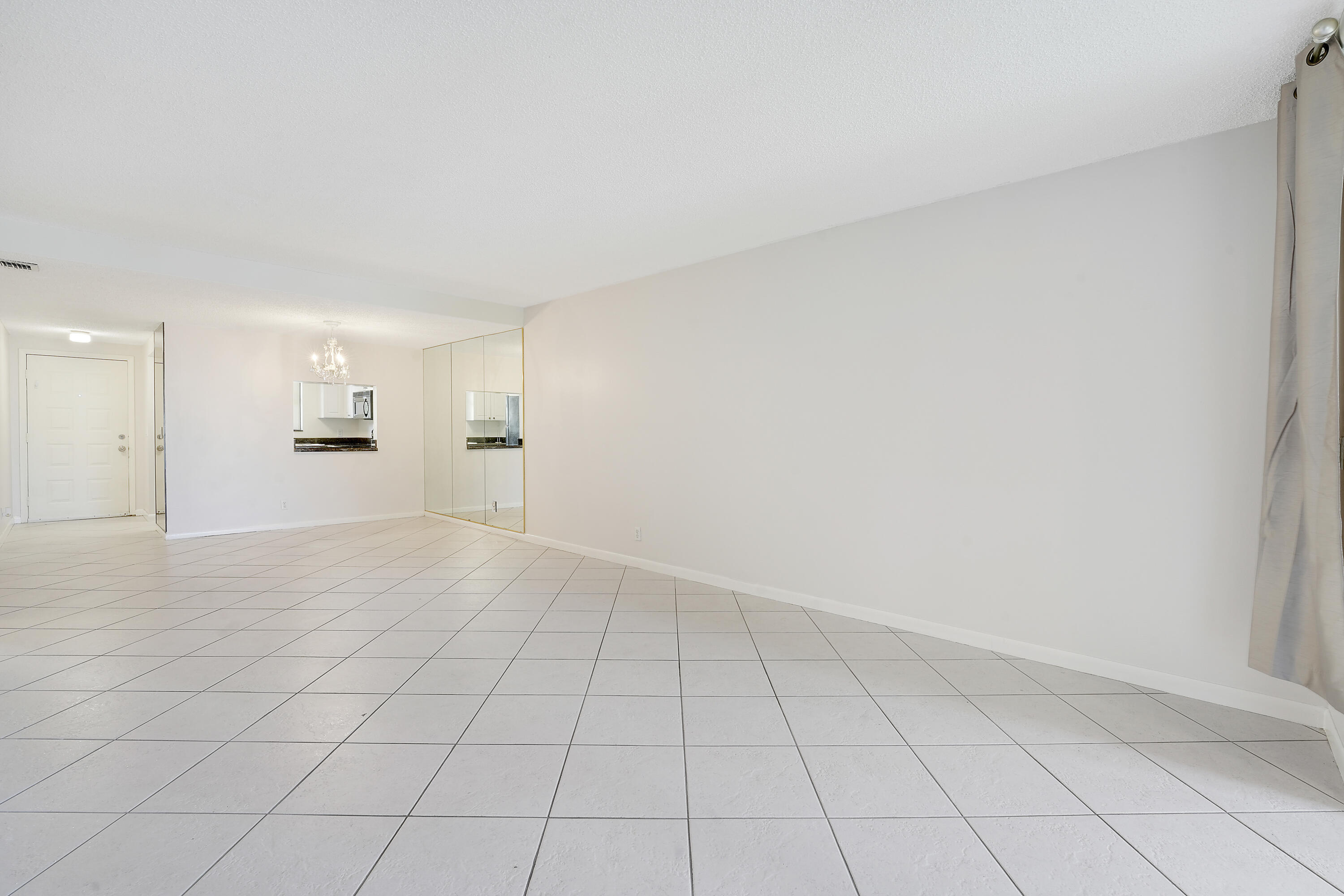 890 N FEDERAL #208, Lantana FL 33462
